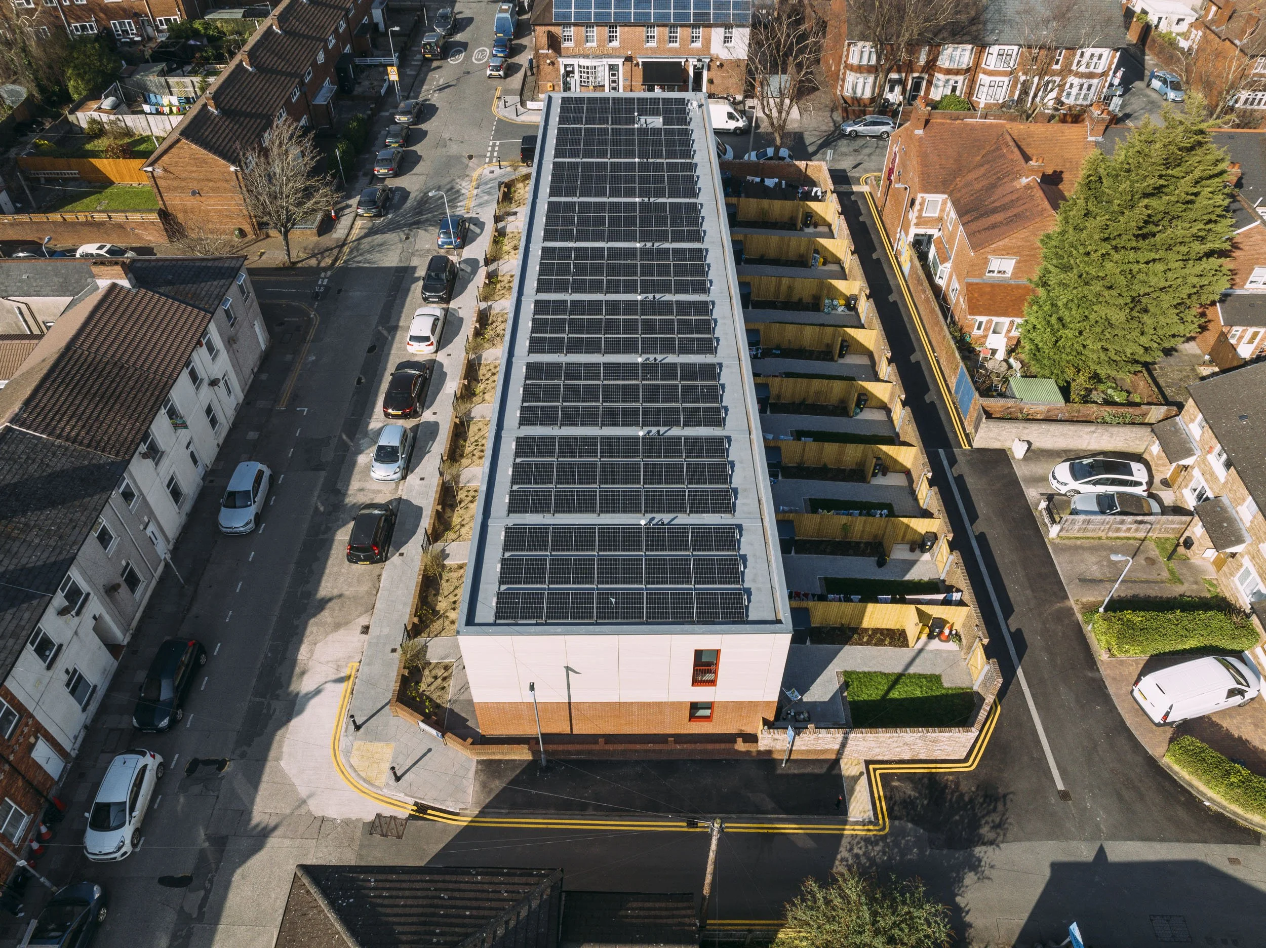 crofts-street-cardiff-modular-housing-rshp-aerial-48.jpg