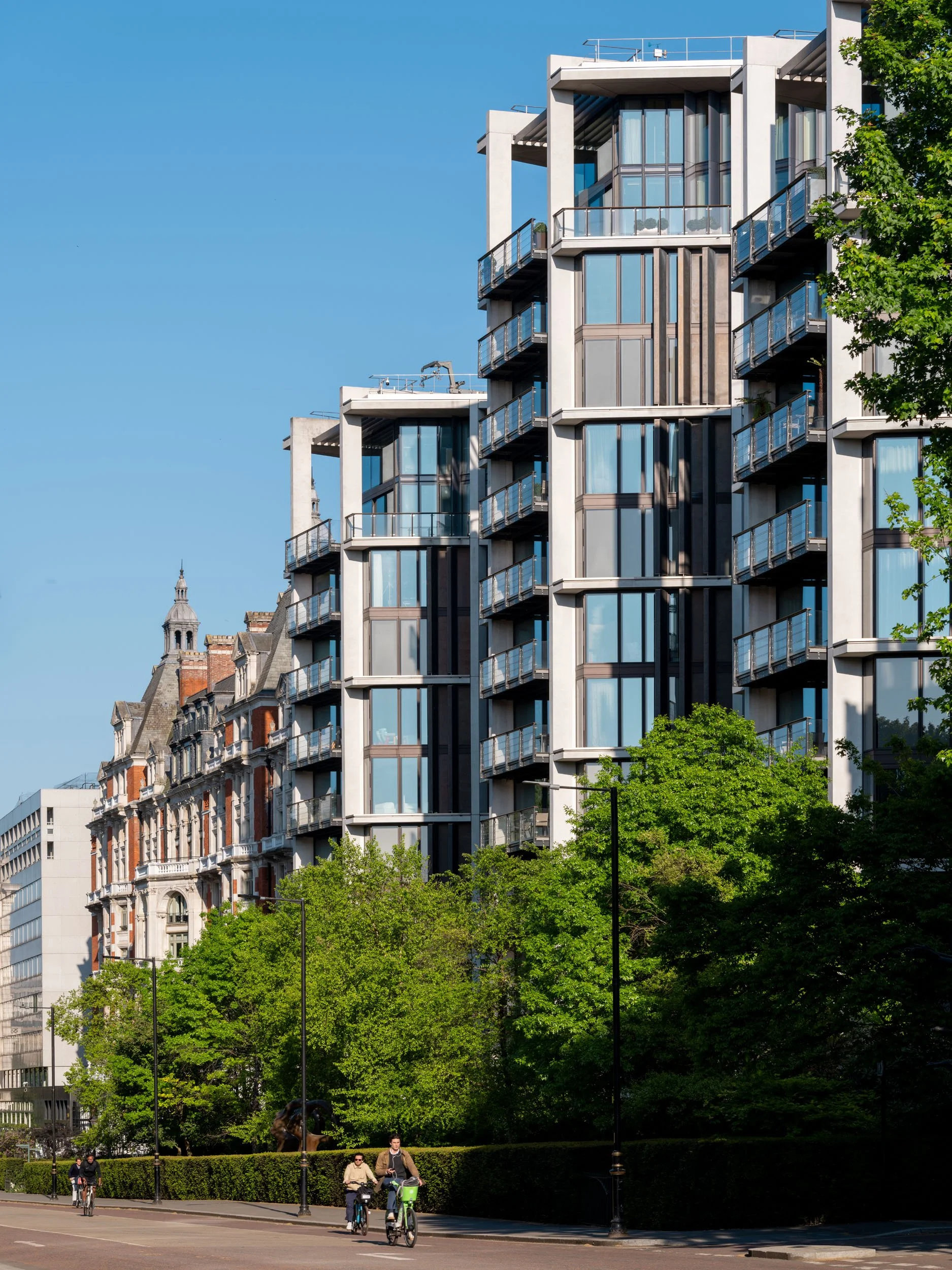 one-hyde-park-knightsbridge-luxury-residential-rshp-architecture-london-joas-souza-027.jpg