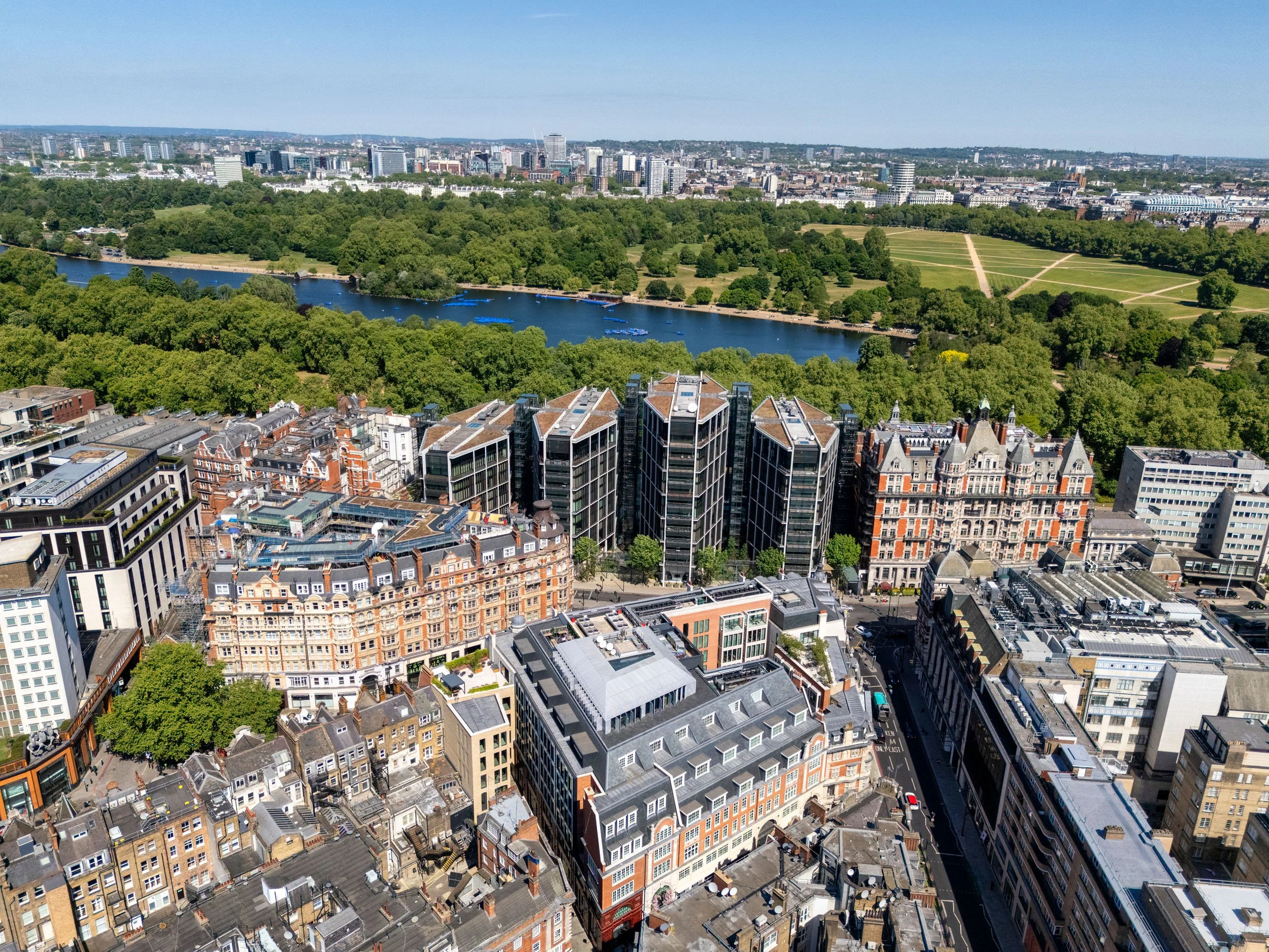 one-hyde-park-knightsbridge-luxury-residential-rshp-architecture-london-aerial-drone-joas-souza-063.jpg