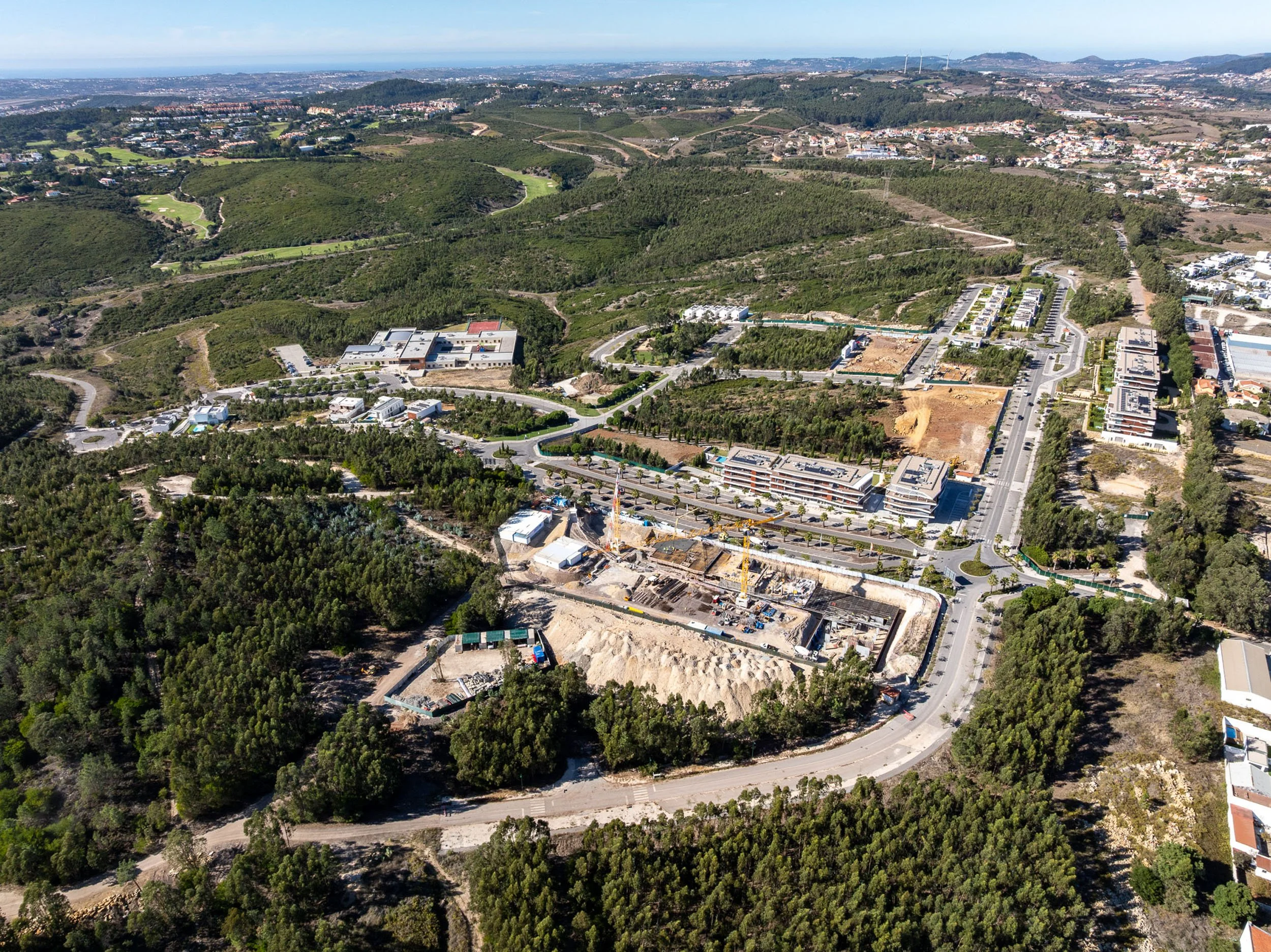 belas-clube-de-campo-sintra-portugal-luxury-residential-golf-resort-aerial-06.jpg