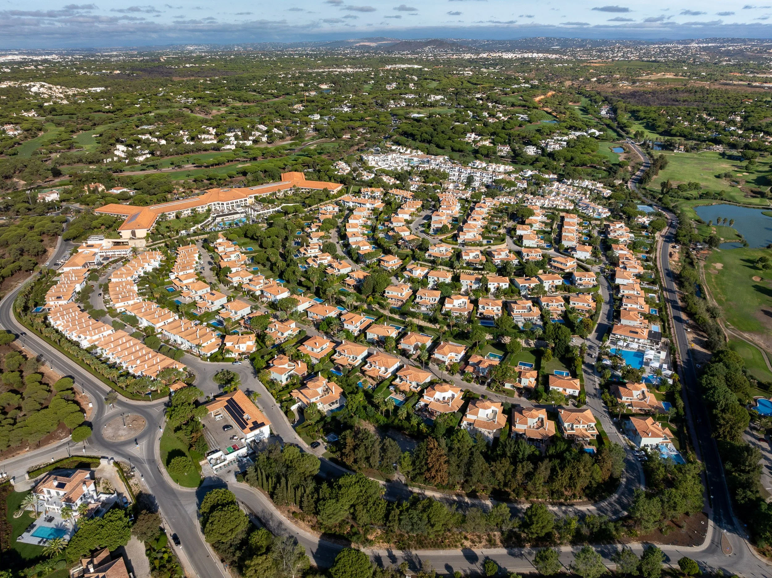 quinta-do-lago-algarve-portugal-luxury-residential-golf-resort-aerial-33.jpg