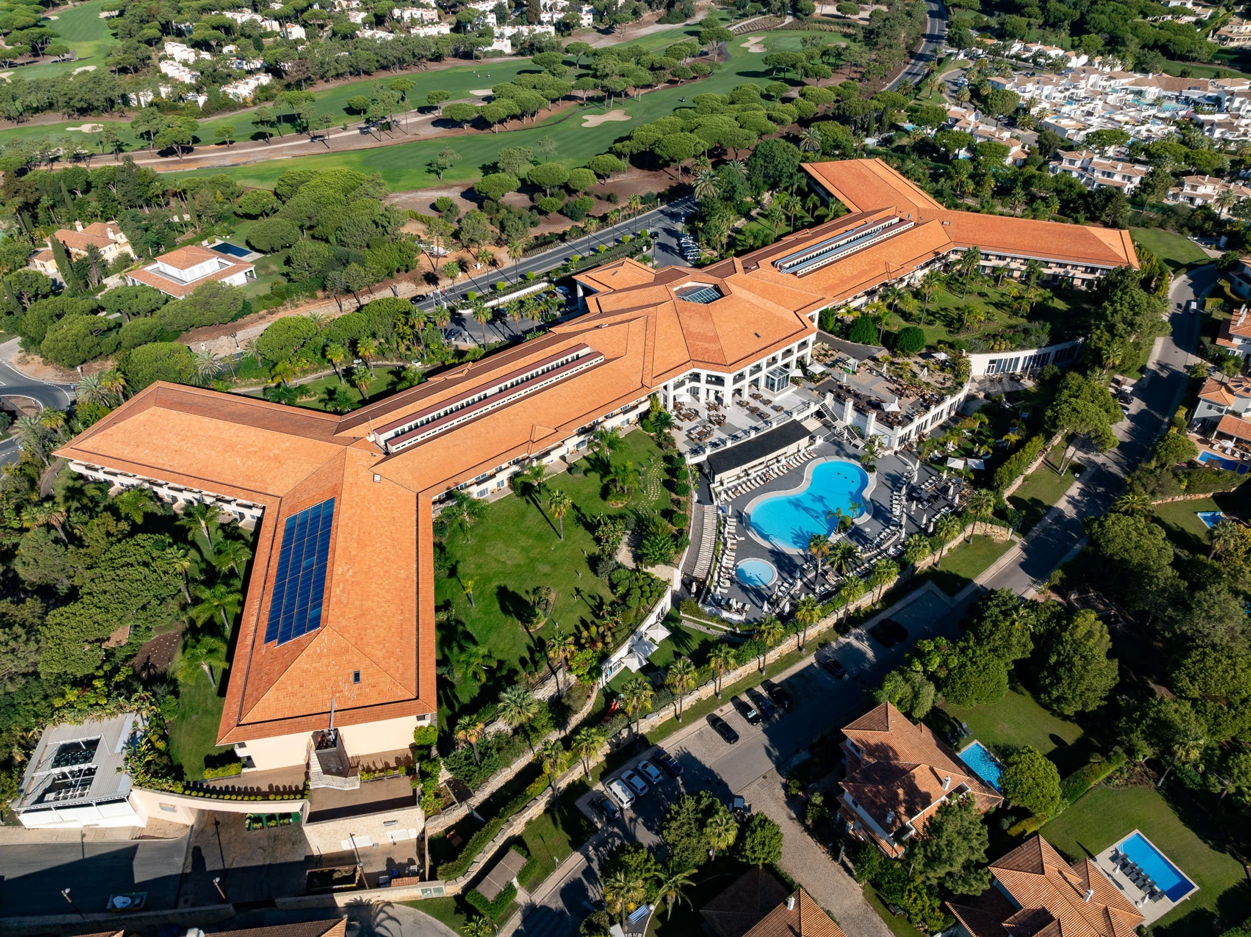 quinta-do-lago-algarve-portugal-luxury-residential-golf-resort-aerial-40.jpg