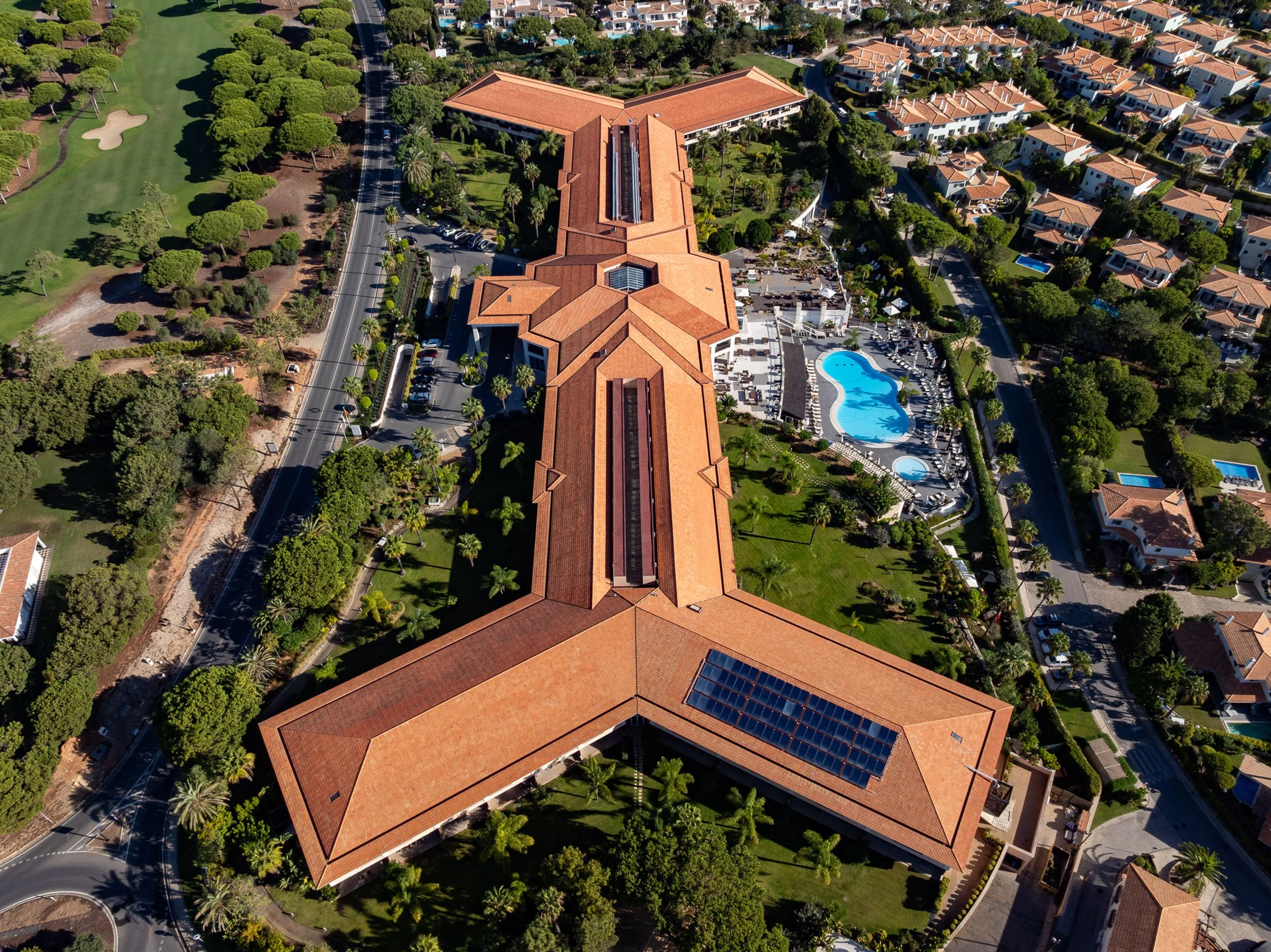 quinta-do-lago-algarve-portugal-luxury-residential-golf-resort-aerial-41.jpg