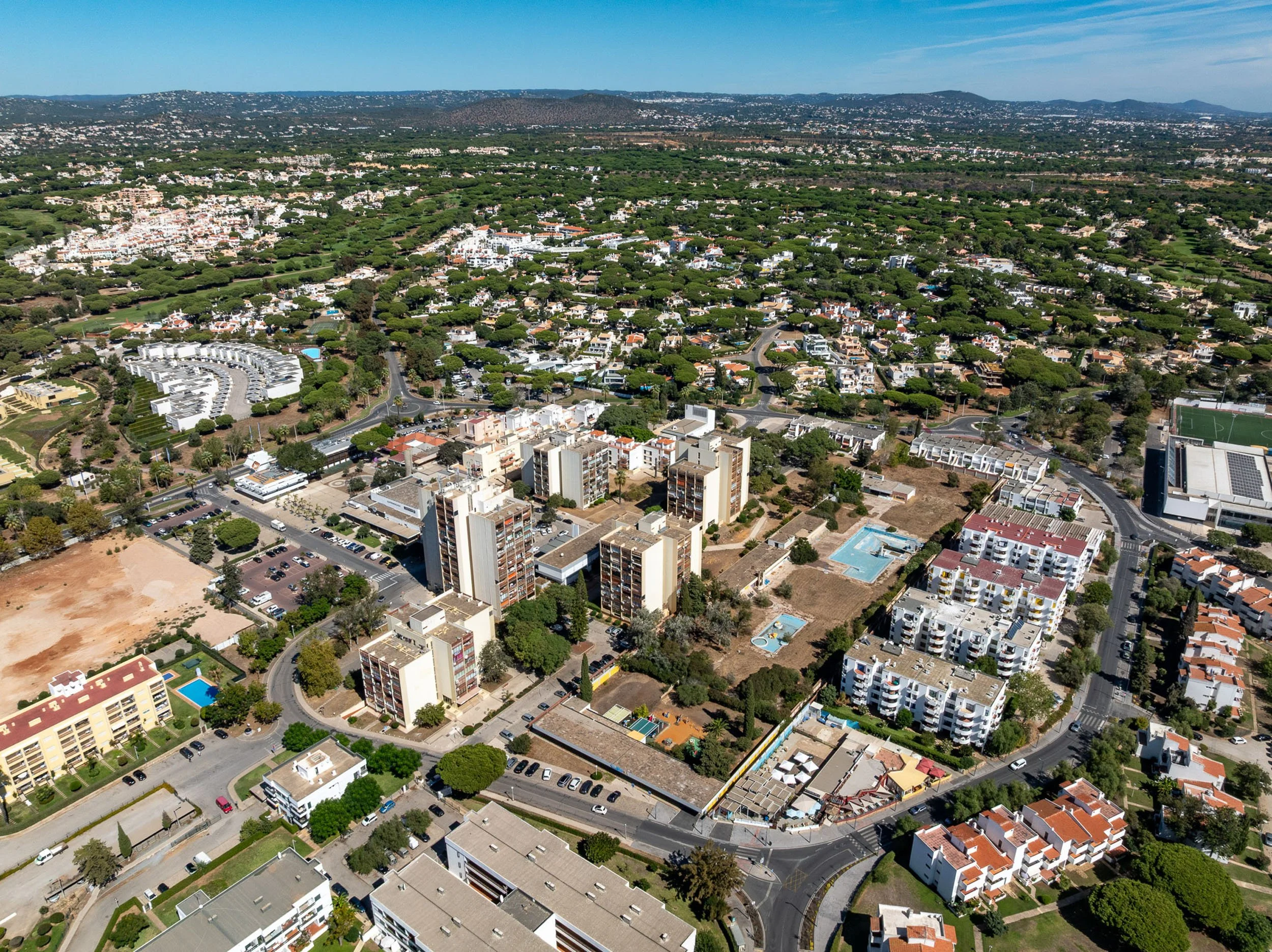 vilamoura-algarve-portugal-luxury-resort-marina-golf-aerial-44.jpg
