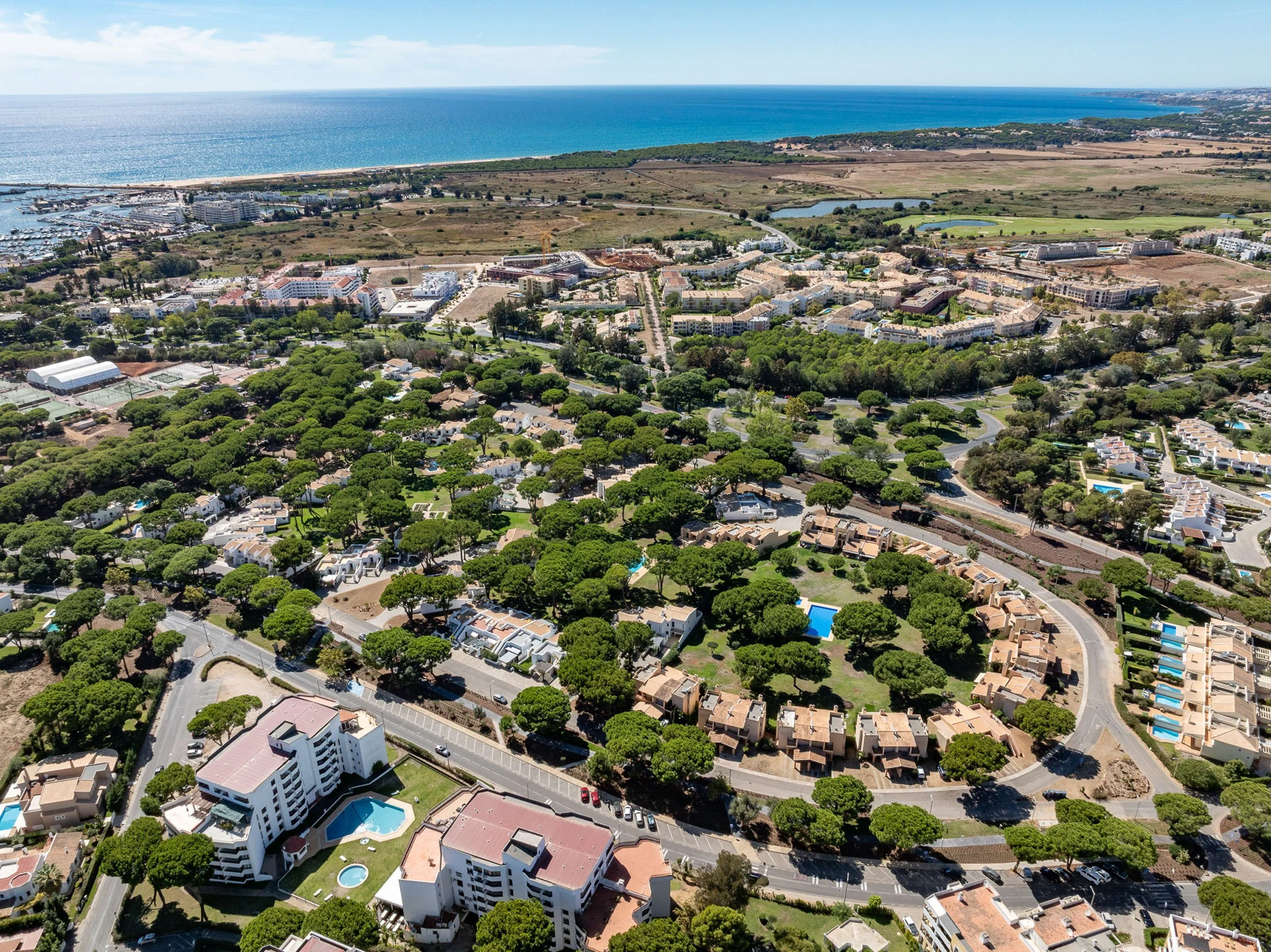 vilamoura-algarve-portugal-luxury-resort-marina-golf-aerial-59.jpg
