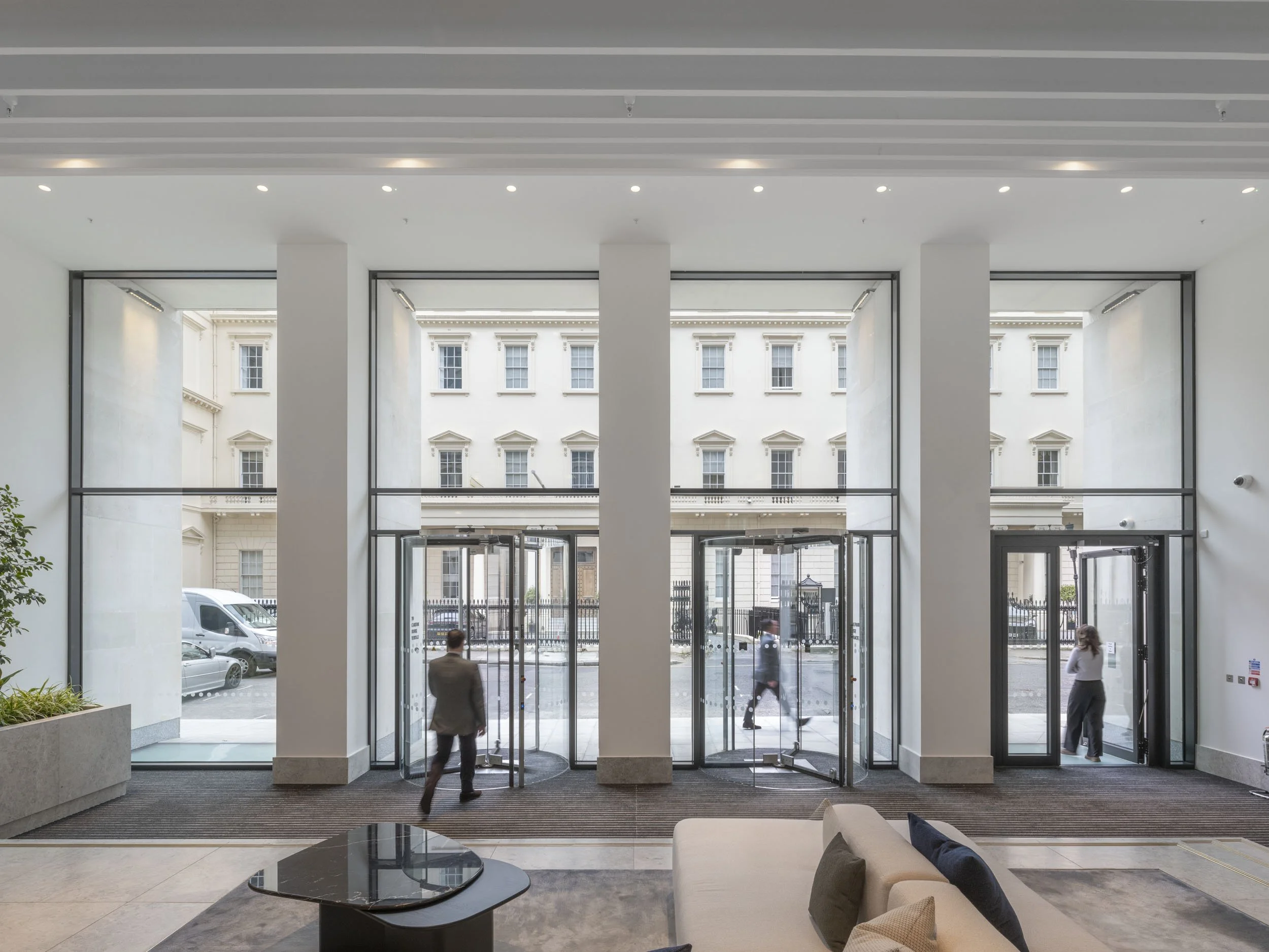 carlton-house-terrace-london-office-rshp-ground-02.jpg
