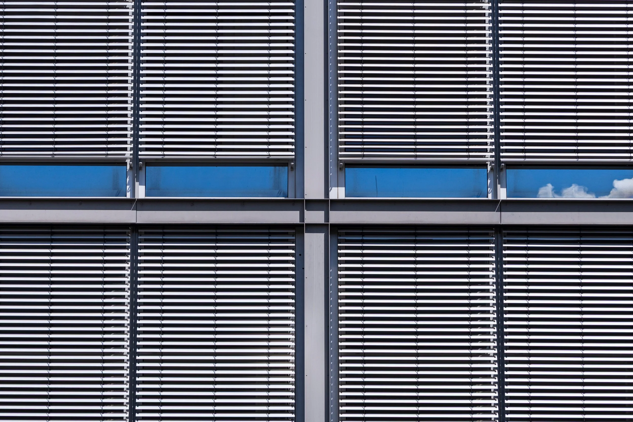 rungestrasse-9-berlin-office-facade-detail-arax-23.jpg