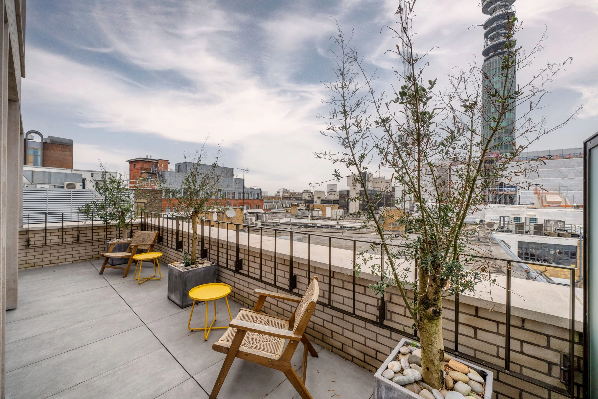 arthur-stanley-house-london-office-terrace-joas-souza-11.jpg