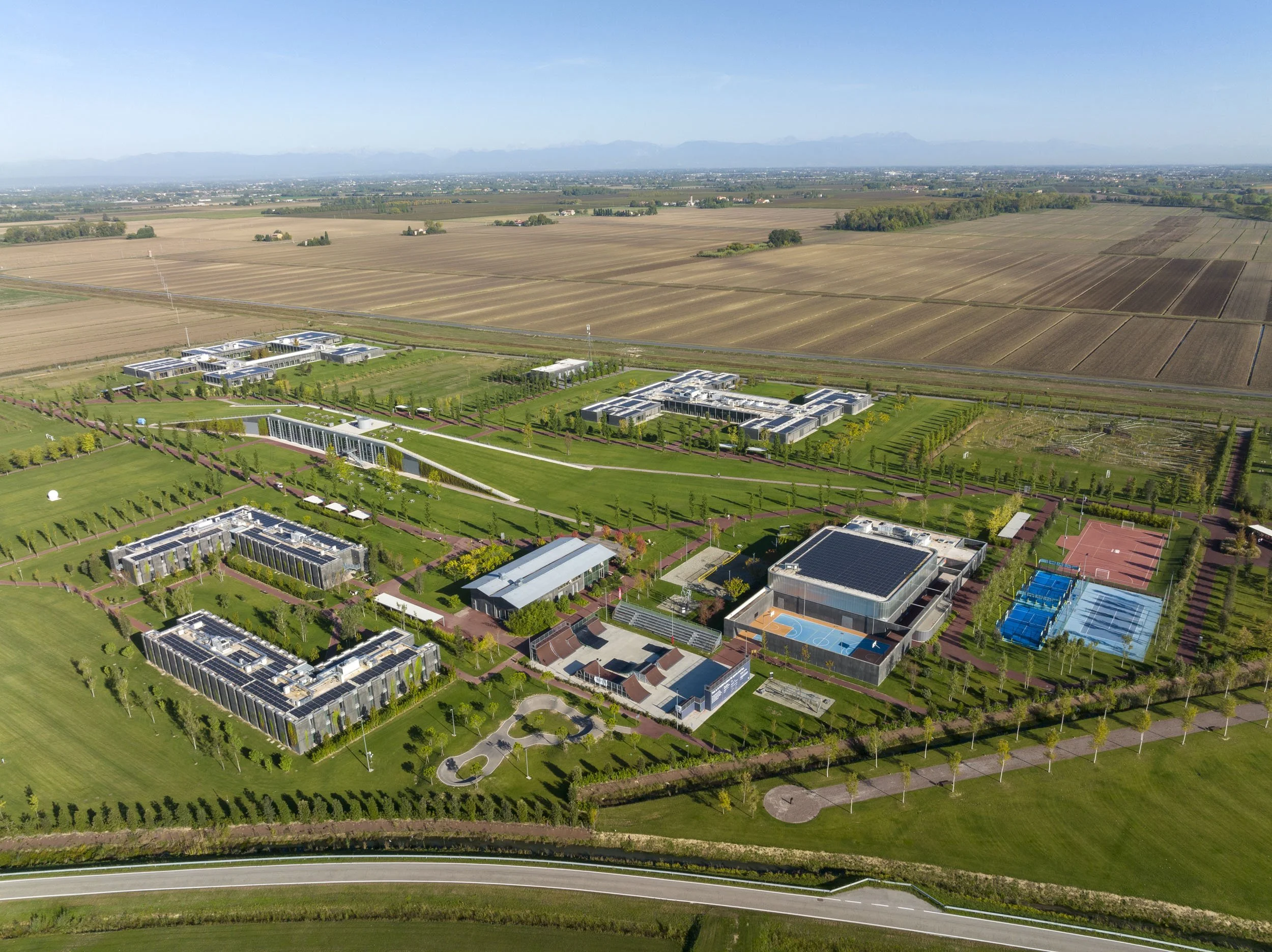 h-farm-educational-campus-italy-rshp-aerial-025.jpg