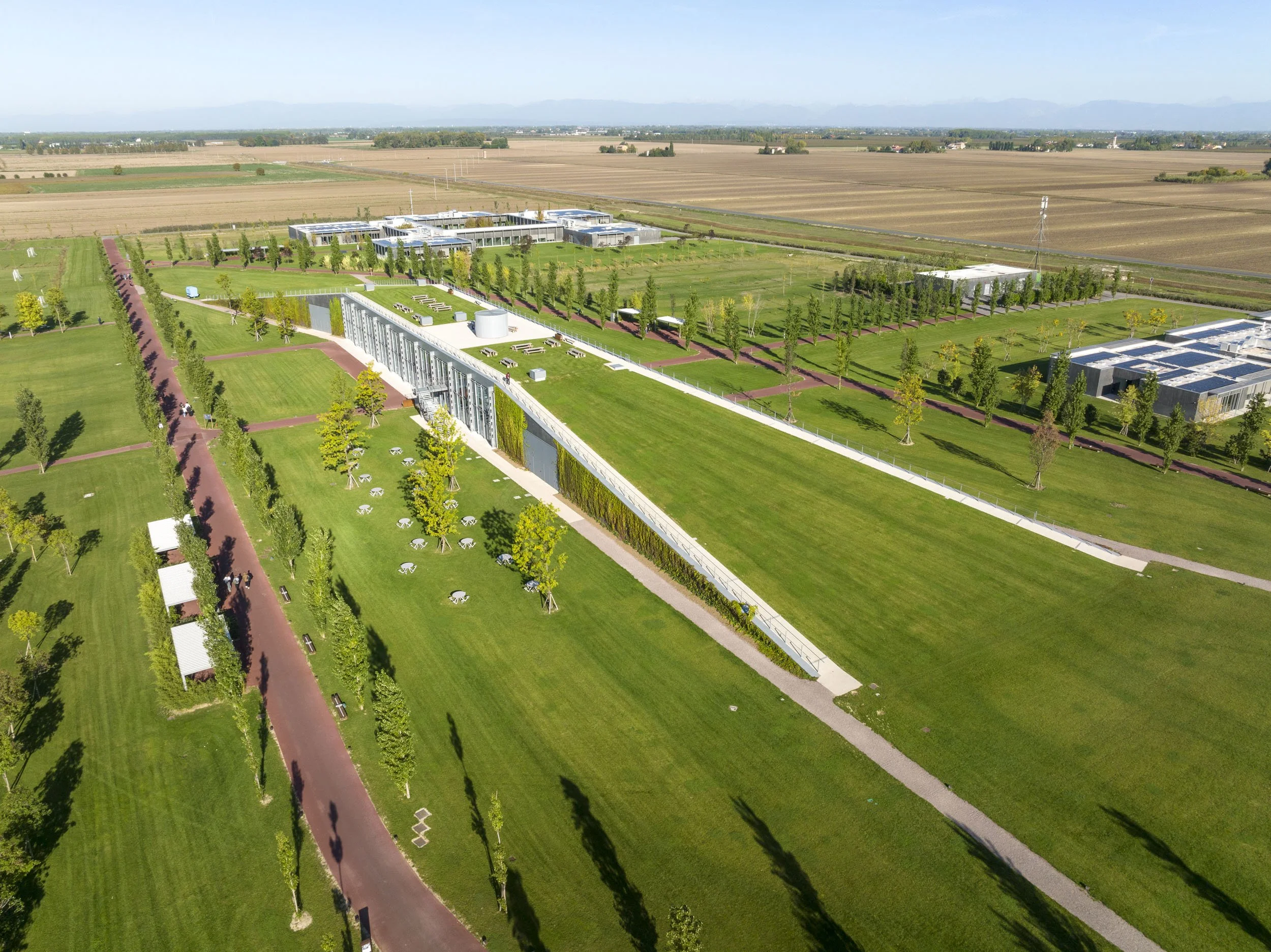 h-farm-educational-campus-italy-rshp-aerial-026.jpg