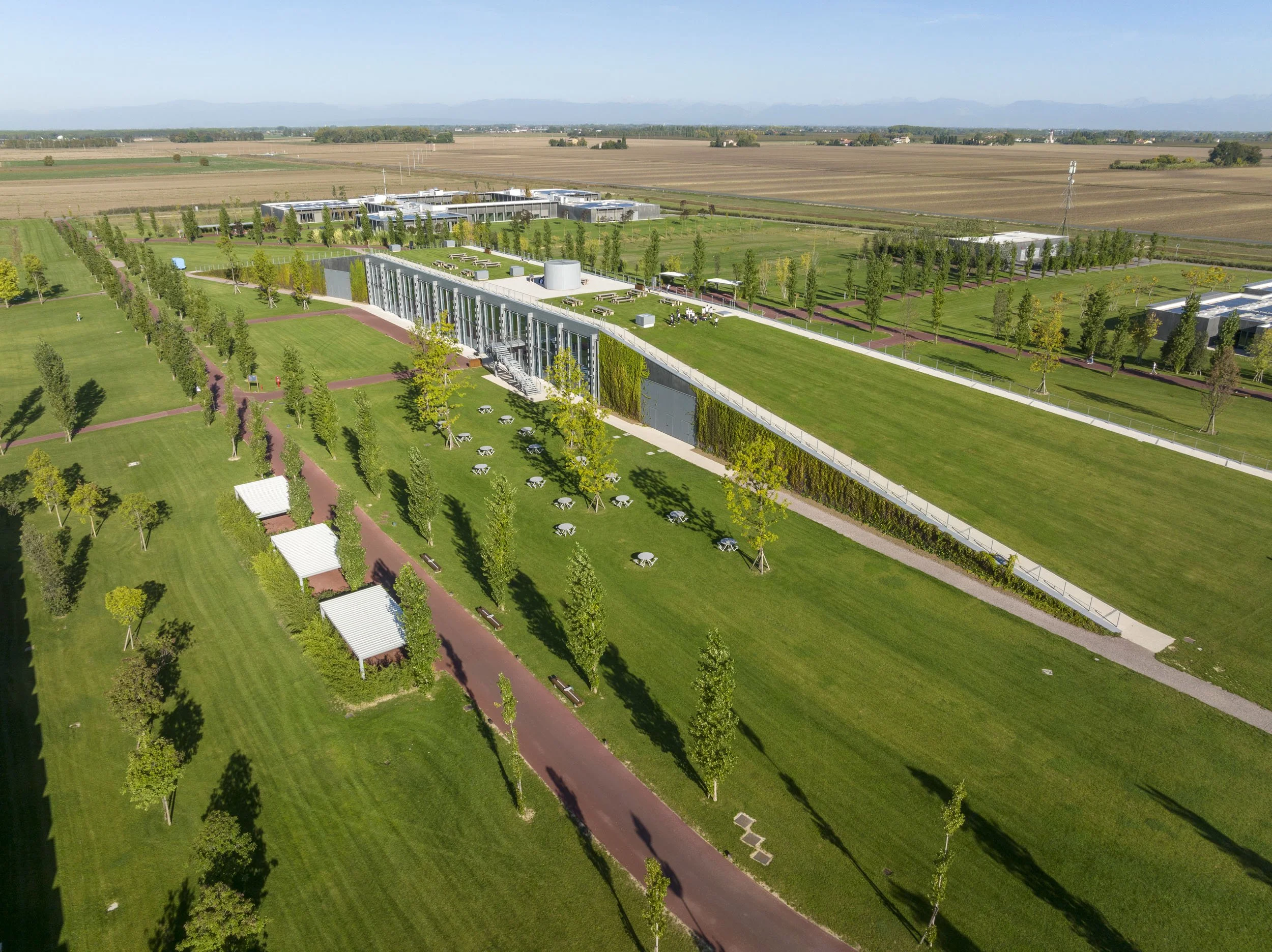h-farm-educational-campus-italy-rshp-aerial-031.jpg