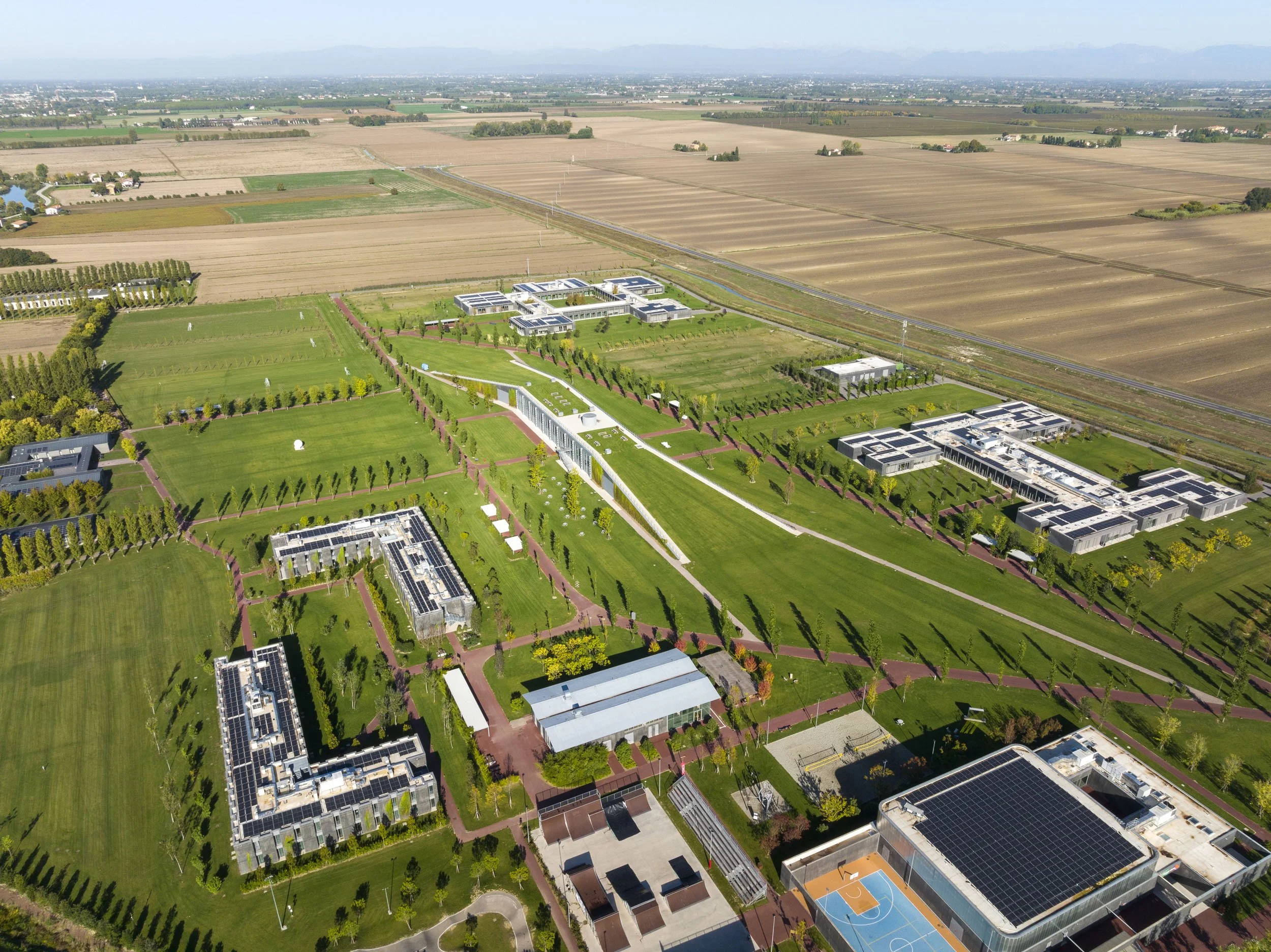 h-farm-educational-campus-italy-rshp-aerial-046.jpg