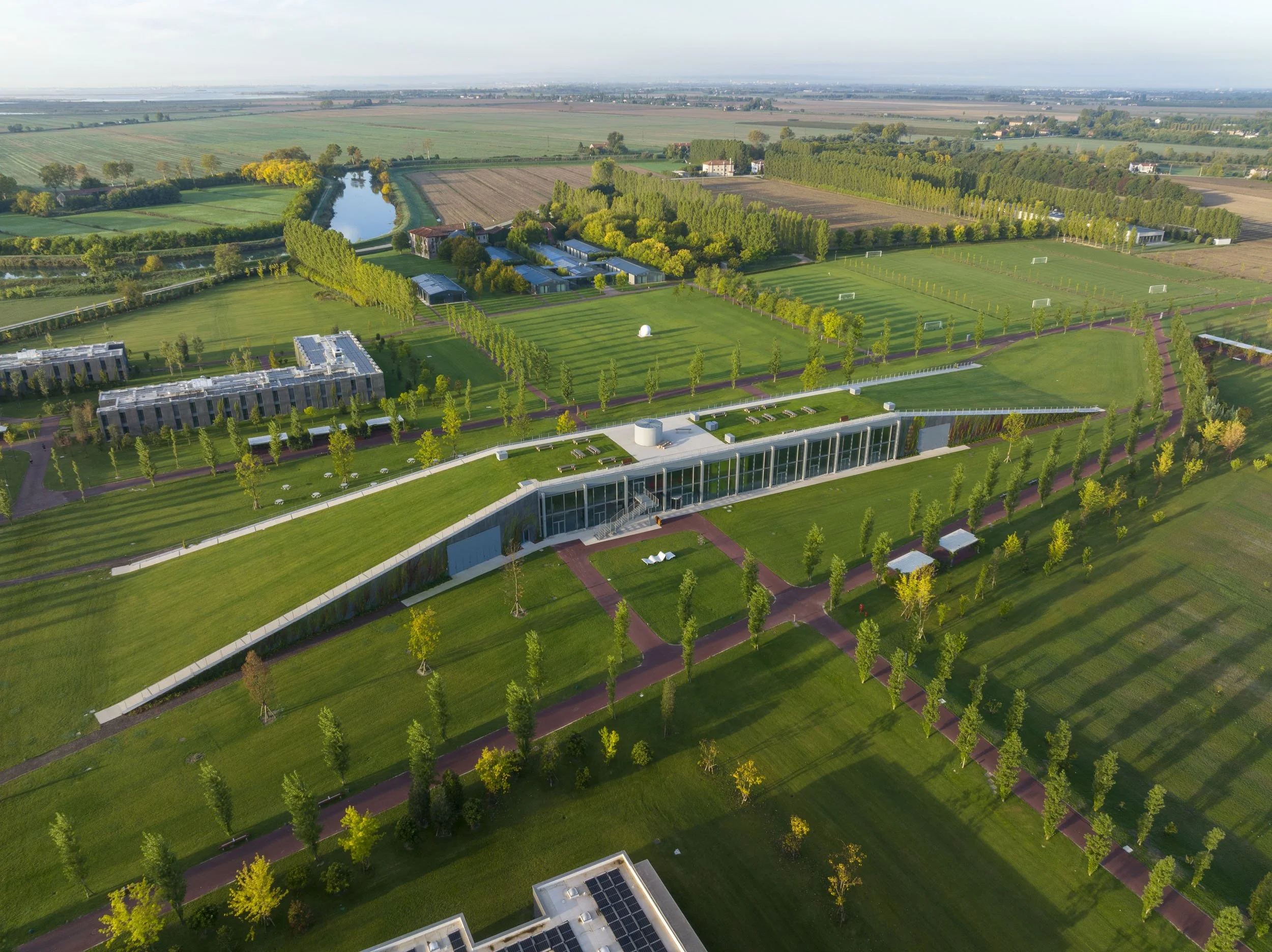 h-farm-educational-campus-italy-rshp-aerial-077.jpg