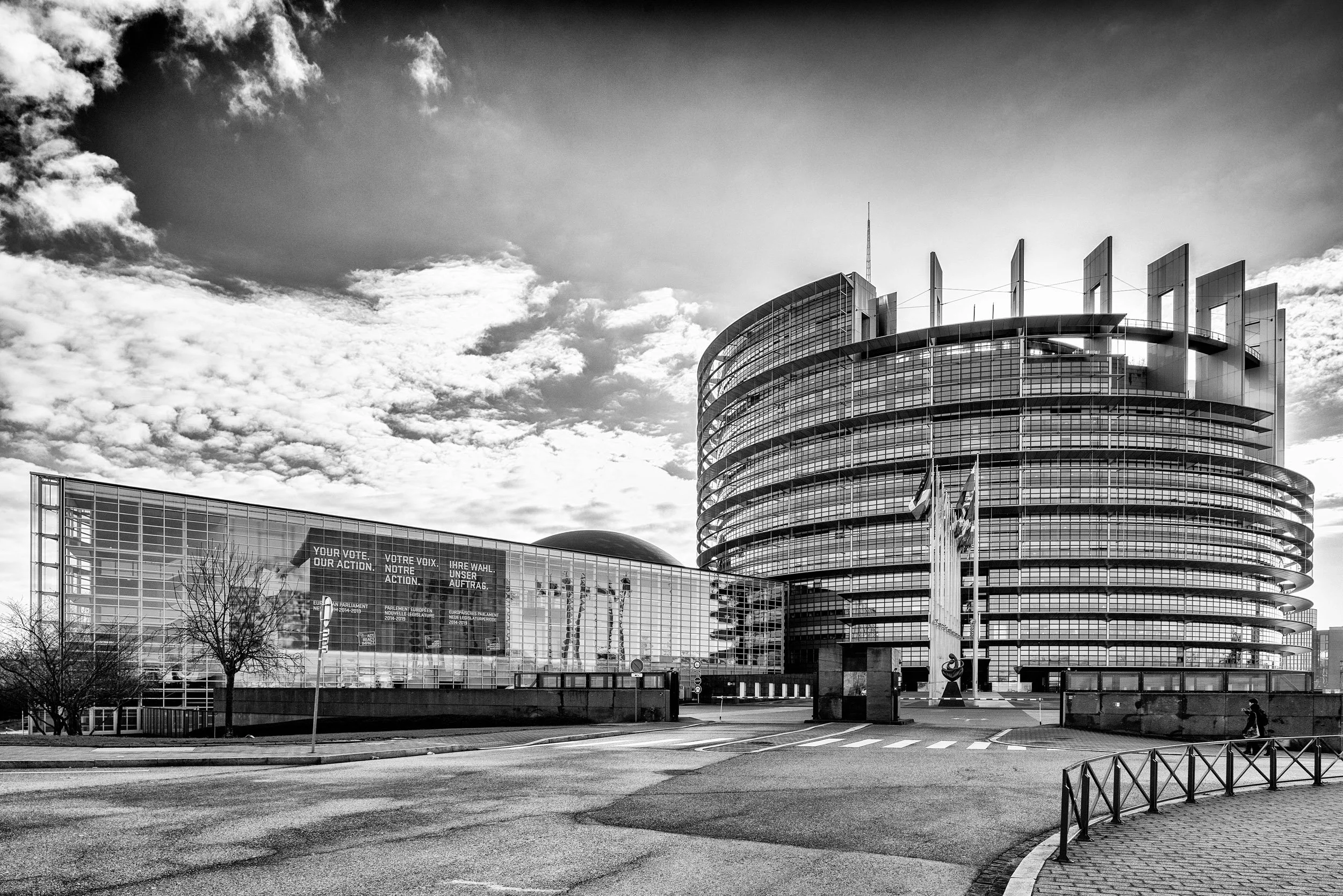 architectural-photography-european-parliament-strasbourg-france-01.jpg