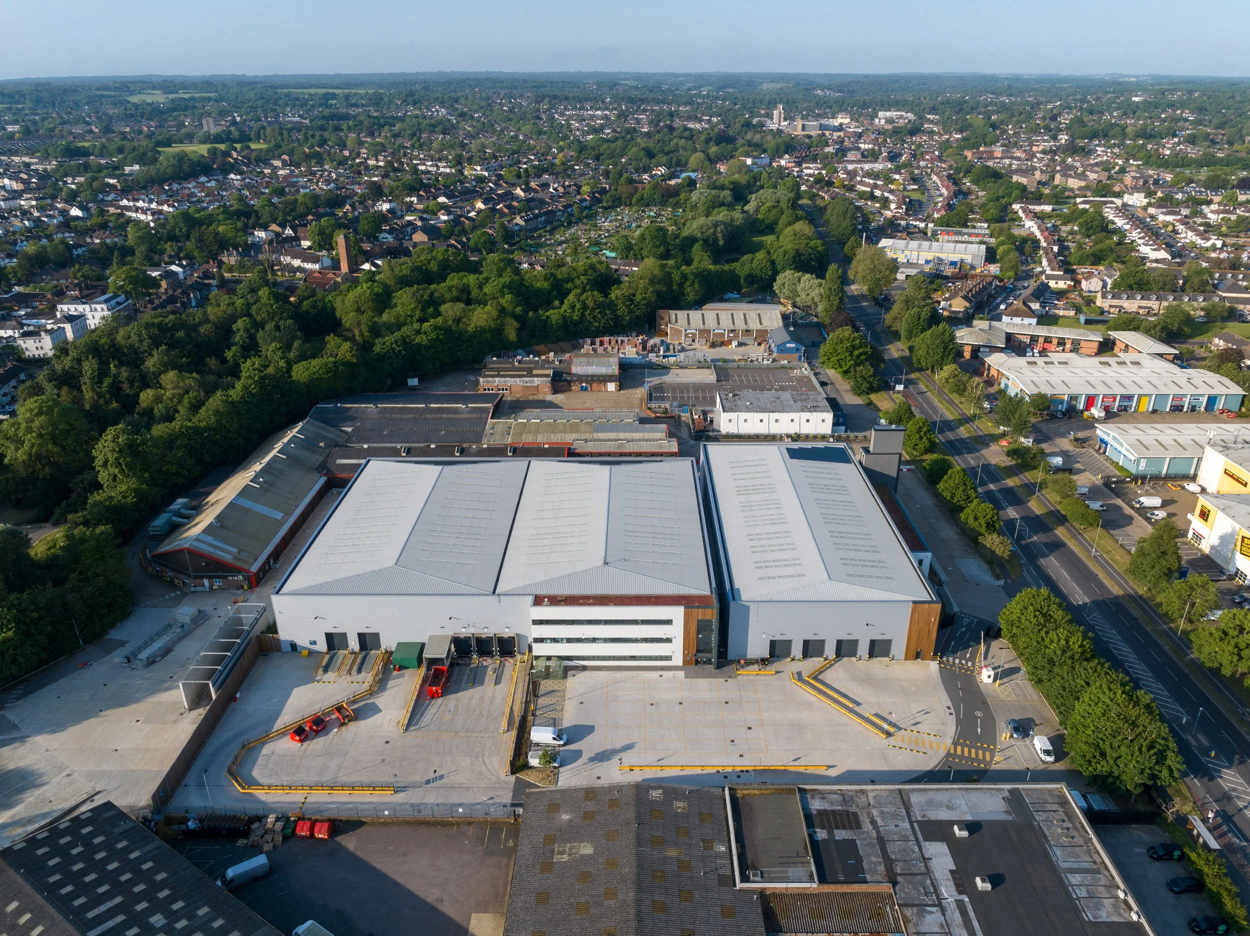 orpington-greater-london-uk-amazon-logistics-warehouse-aerial-34.jpg