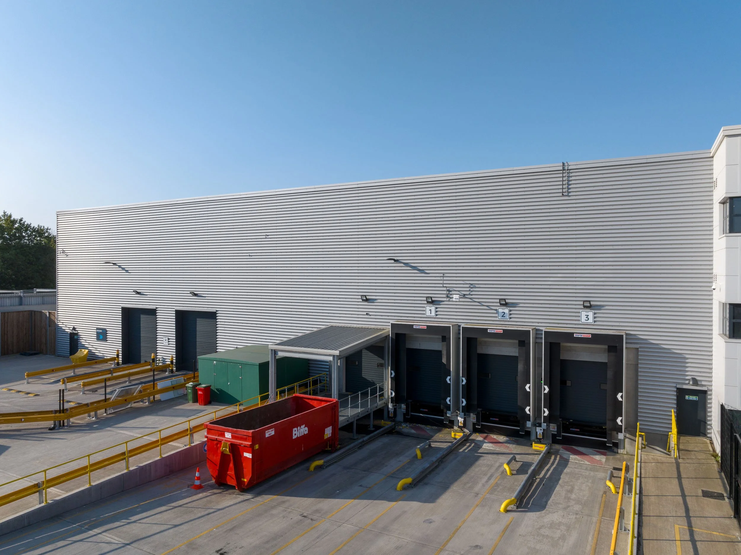 orpington-greater-london-uk-amazon-logistics-warehouse-aerial-60.jpg