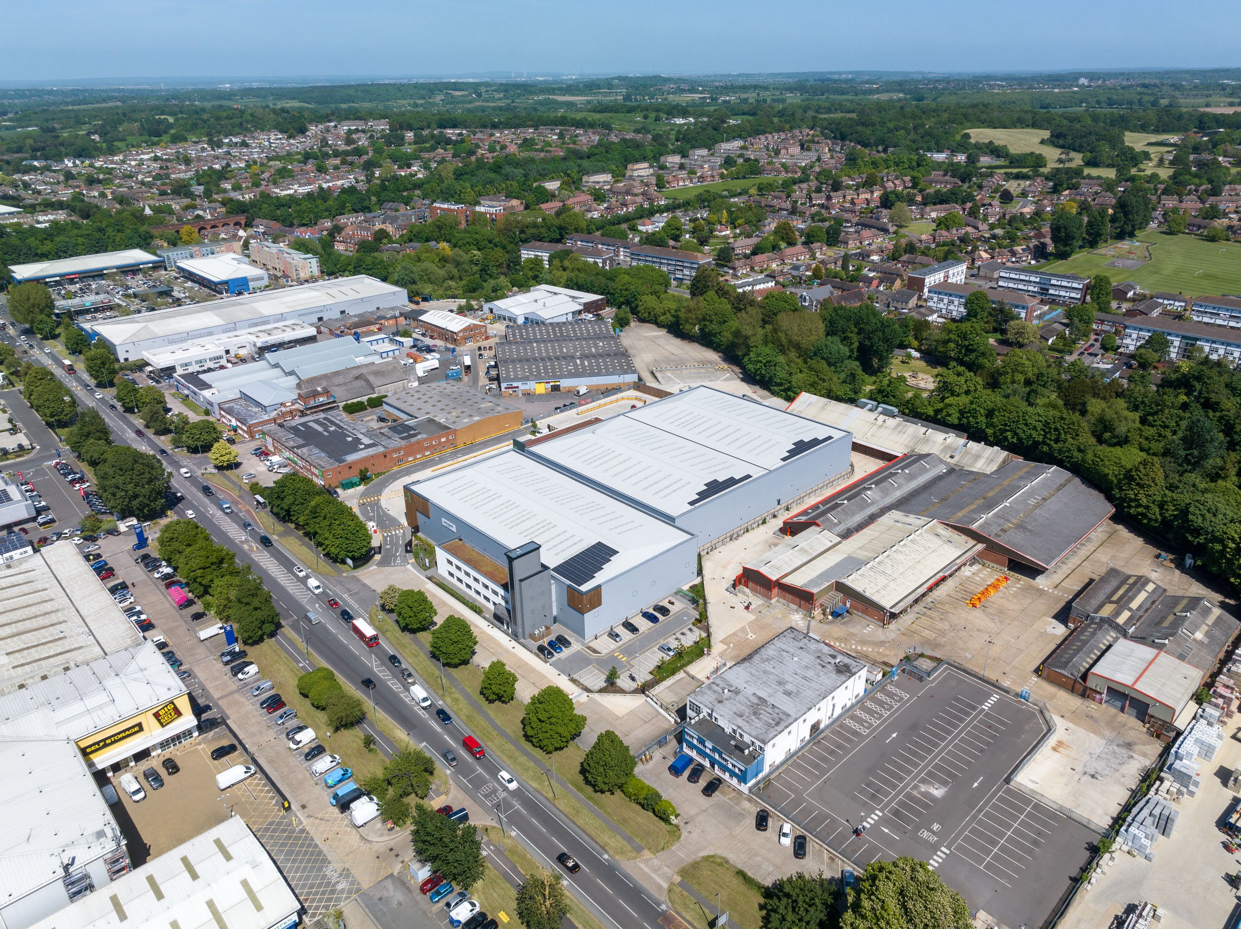 orpington-greater-london-uk-amazon-logistics-warehouse-aerial-70.jpg