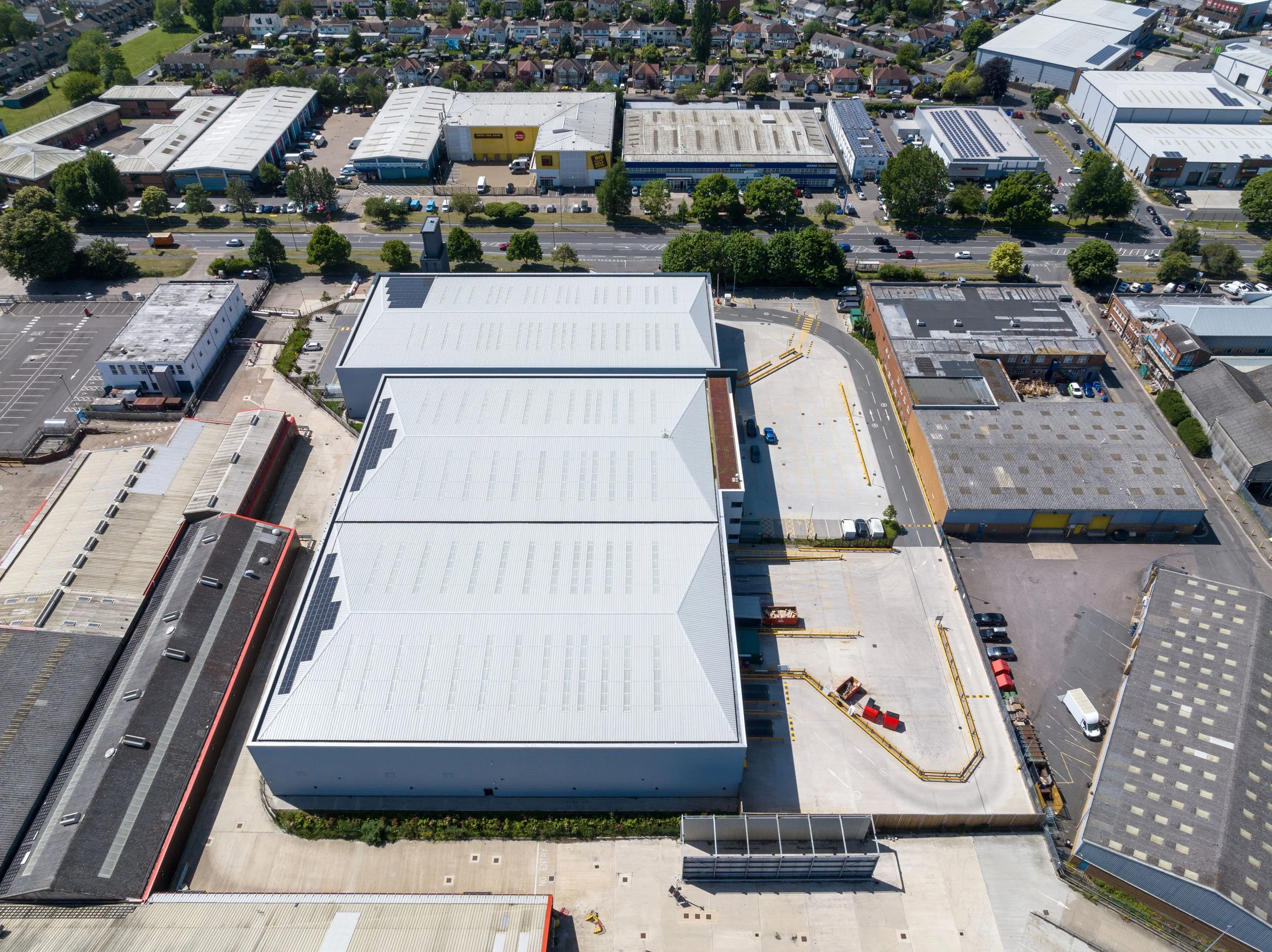 orpington-greater-london-uk-amazon-logistics-warehouse-aerial-76.jpg