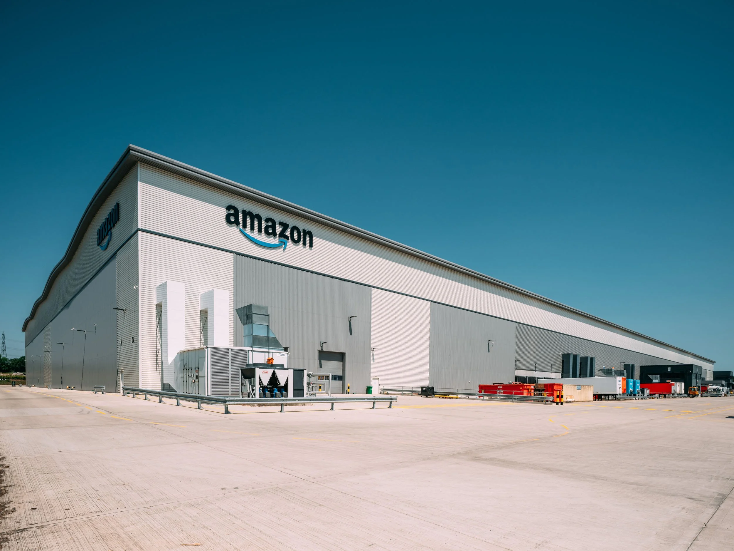 hinckley-leicestershire-uk-amazon-logistics-warehouse-industrial-18.jpg