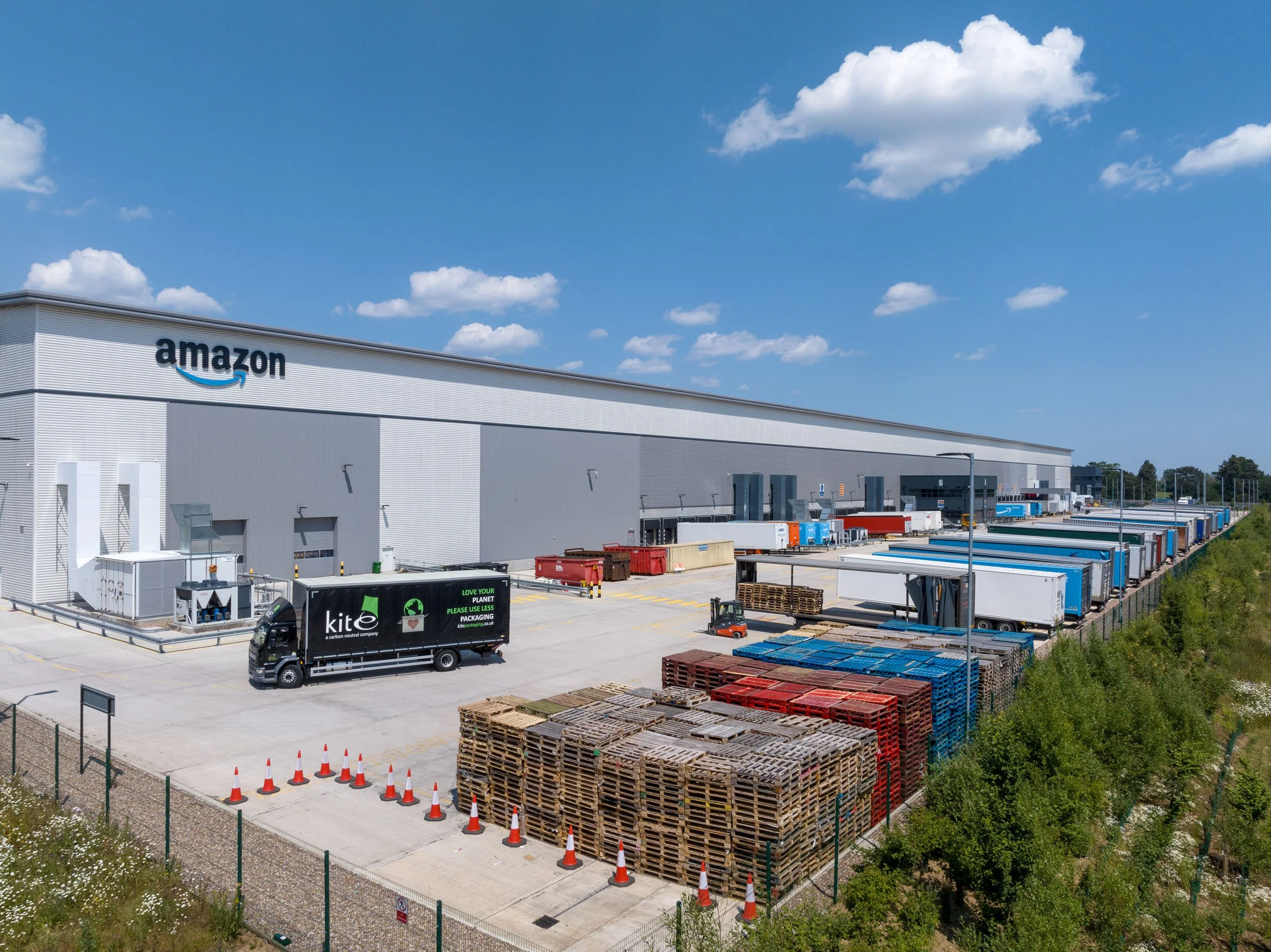 hinckley-leicestershire-uk-amazon-logistics-warehouse-aerial-39.jpg