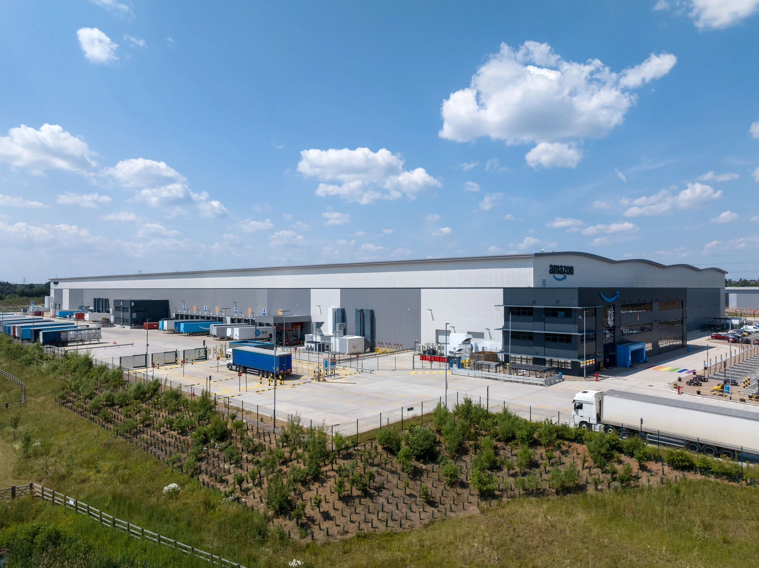hinckley-leicestershire-uk-amazon-logistics-warehouse-aerial-51.jpg