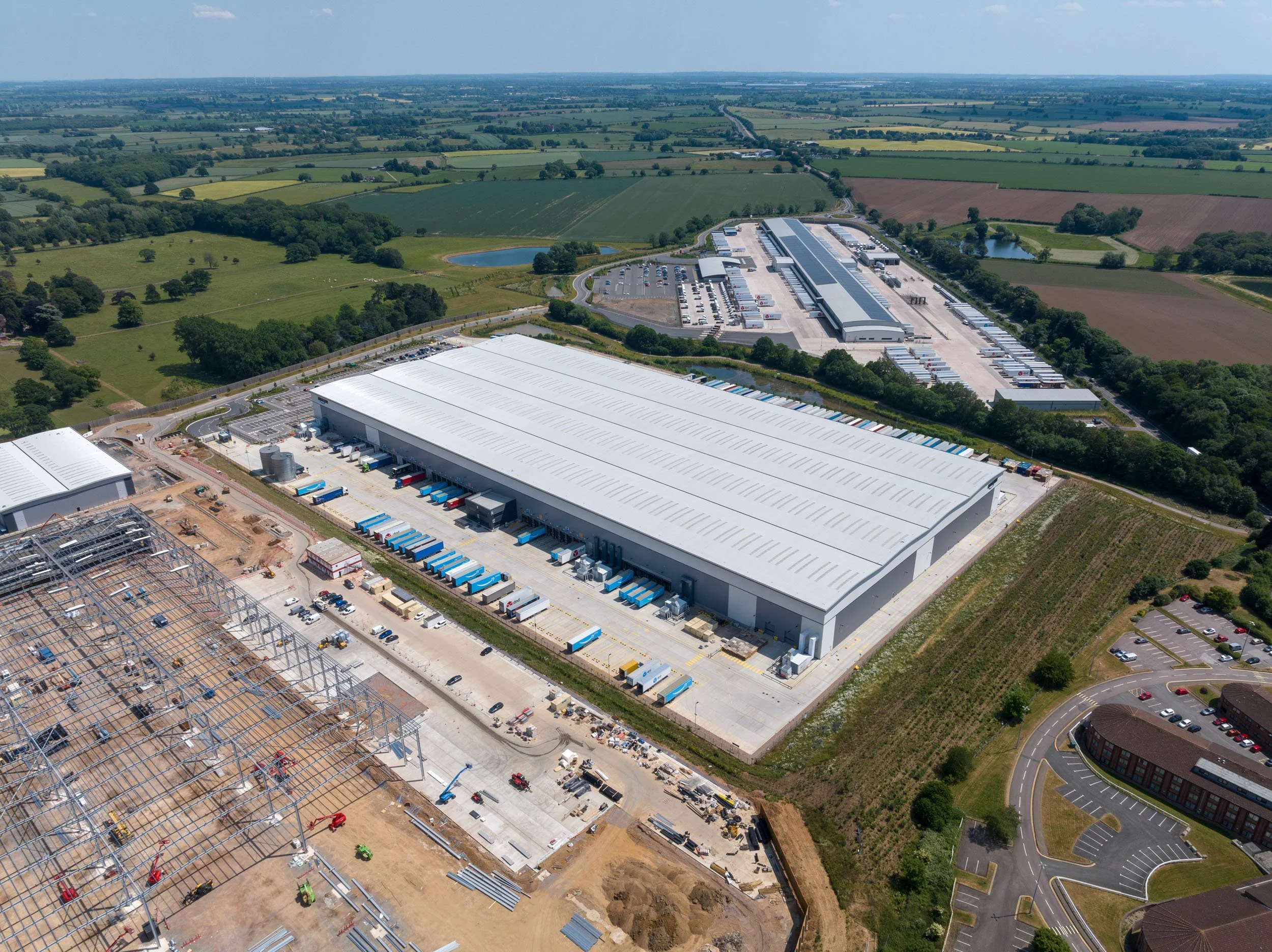 hinckley-leicestershire-uk-amazon-logistics-warehouse-aerial-60.jpg