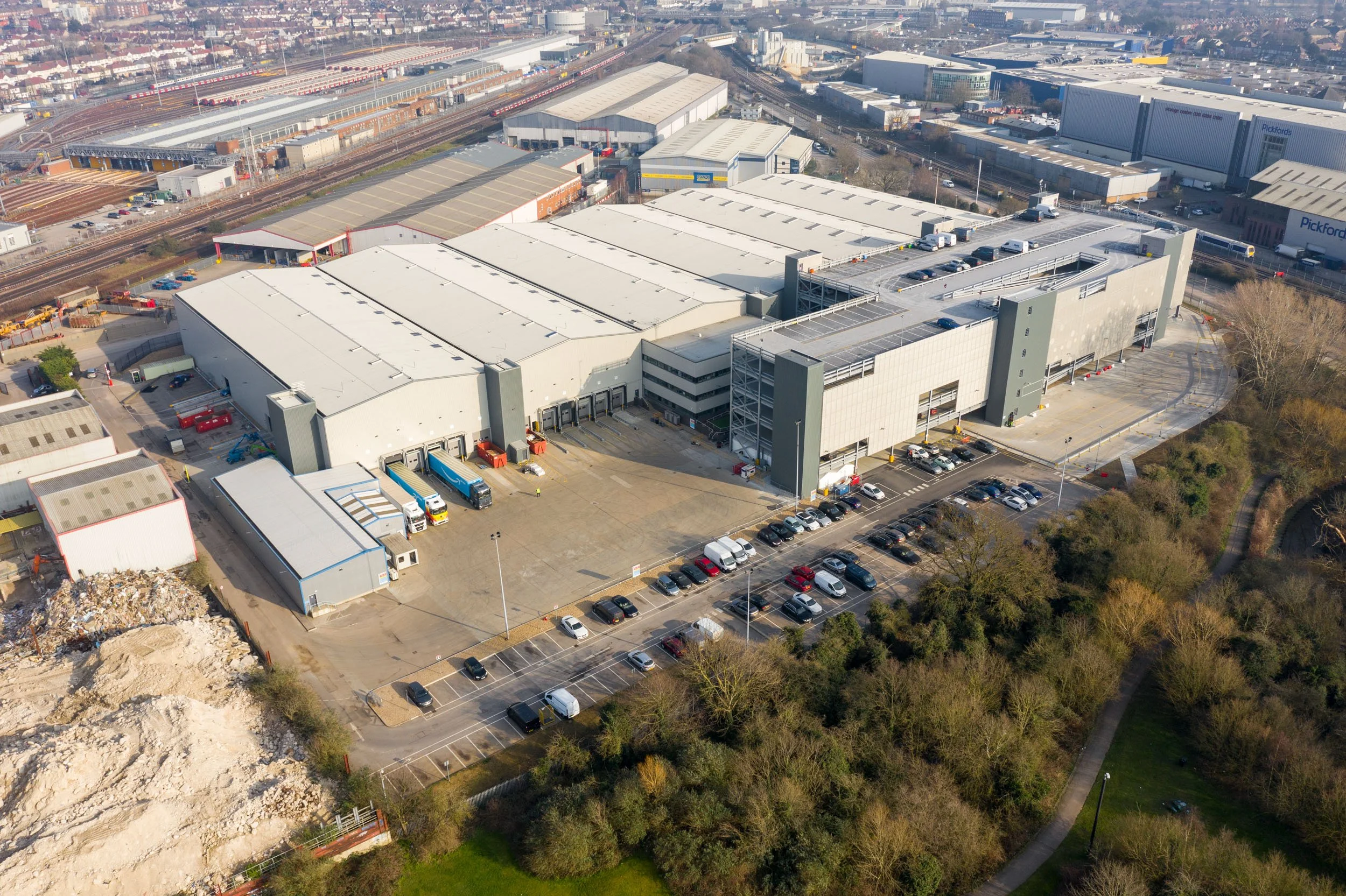 amazon-industrial-warehouse-nw10-aerial-06.jpg