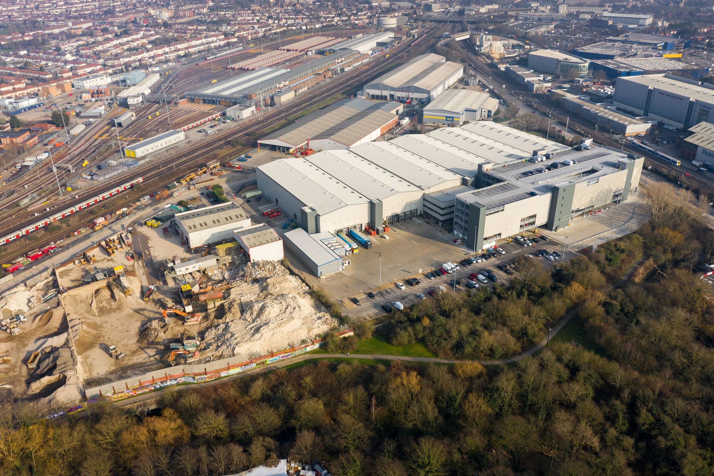 amazon-industrial-warehouse-nw10-aerial-09.jpg