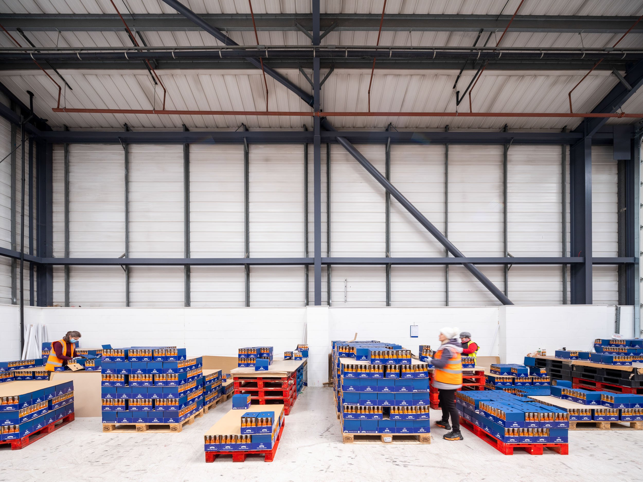 logistics-warehouse-interior-magna-park-lutterworth-34.jpg