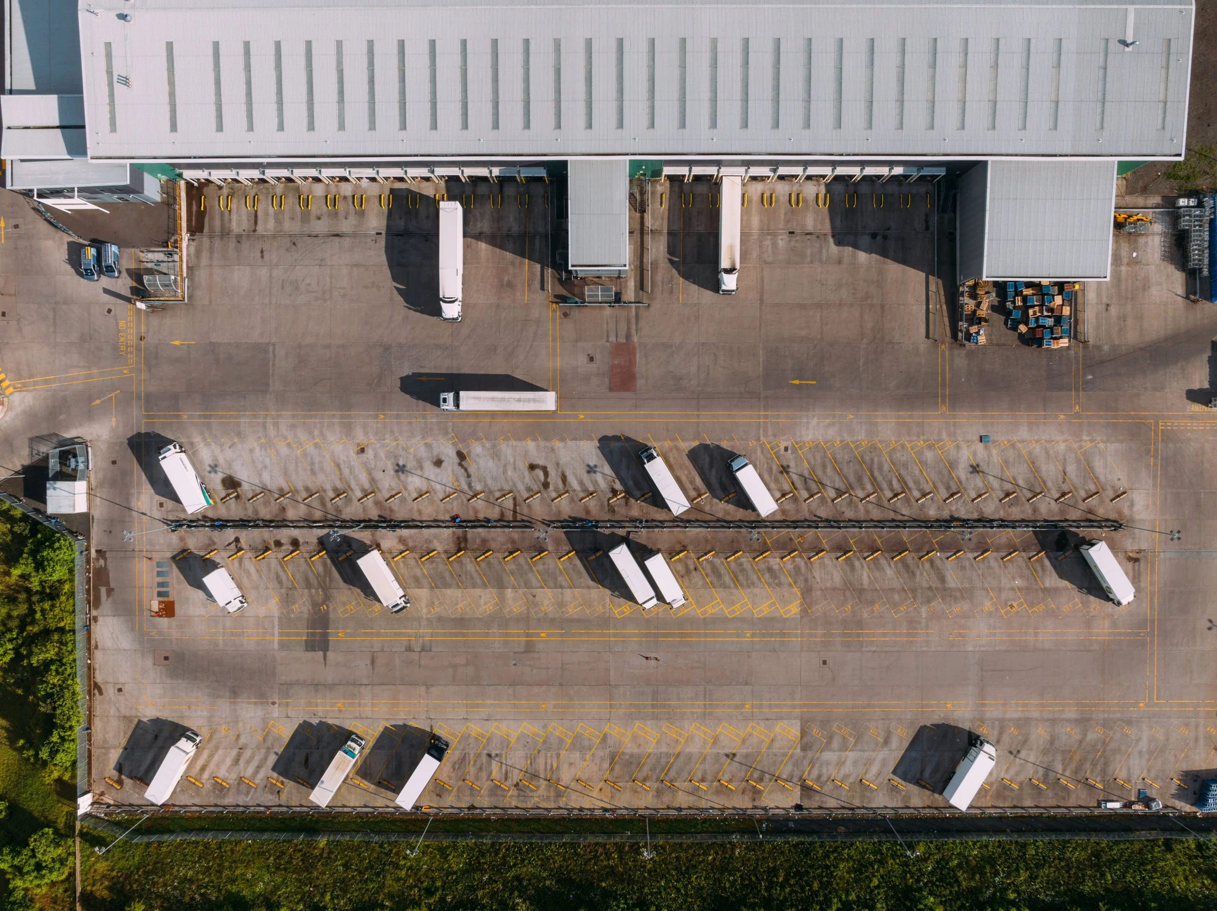 motherwell-scotland-uk-brakes-logistics-warehouse-aerial-27.jpg