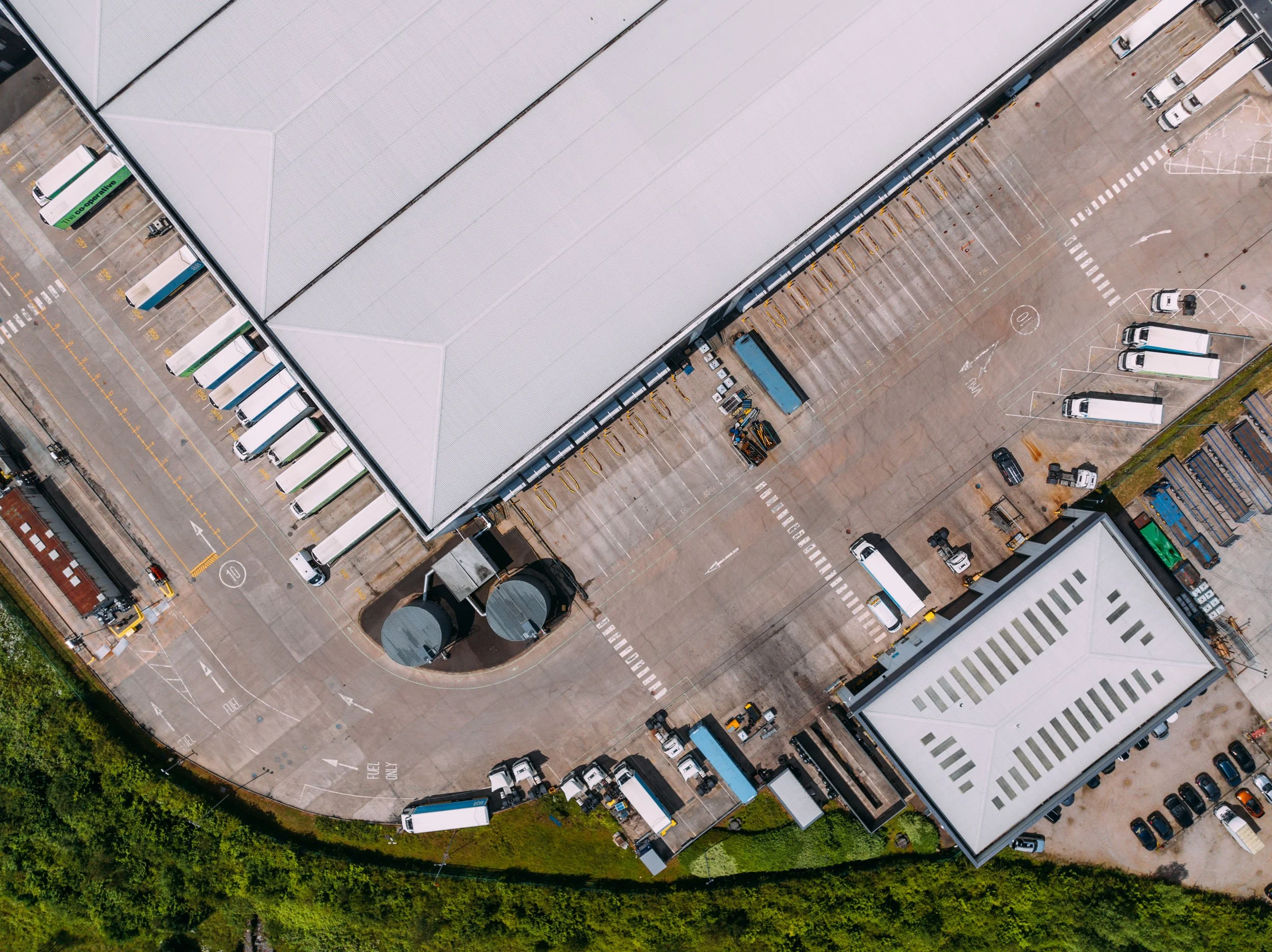 castlewood-nottinghamshire-uk-coop-logistics-warehouse-aerial-19.jpg