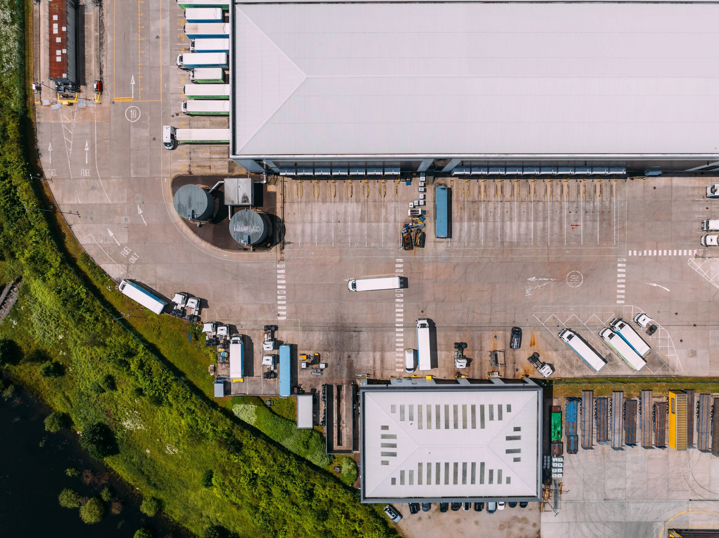 castlewood-nottinghamshire-uk-coop-logistics-warehouse-aerial-20.jpg