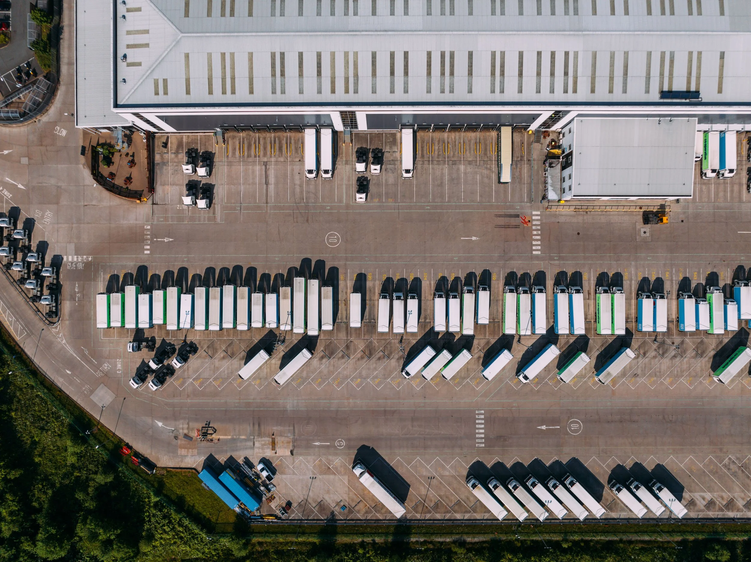 castlewood-nottinghamshire-uk-coop-logistics-warehouse-aerial-30.jpg