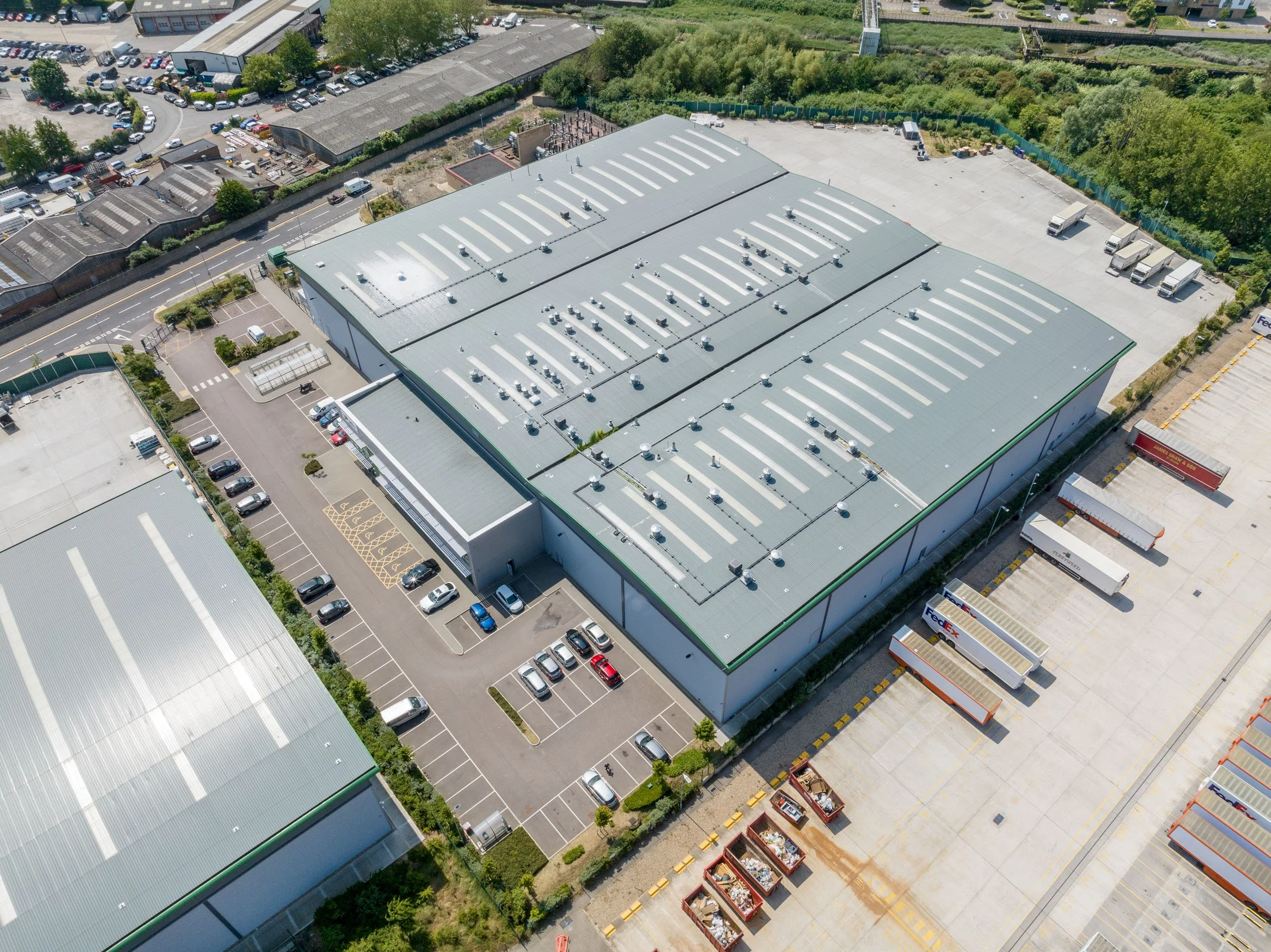 orpington-greater-london-uk-fedex-logistics-warehouse-aerial-21.jpg
