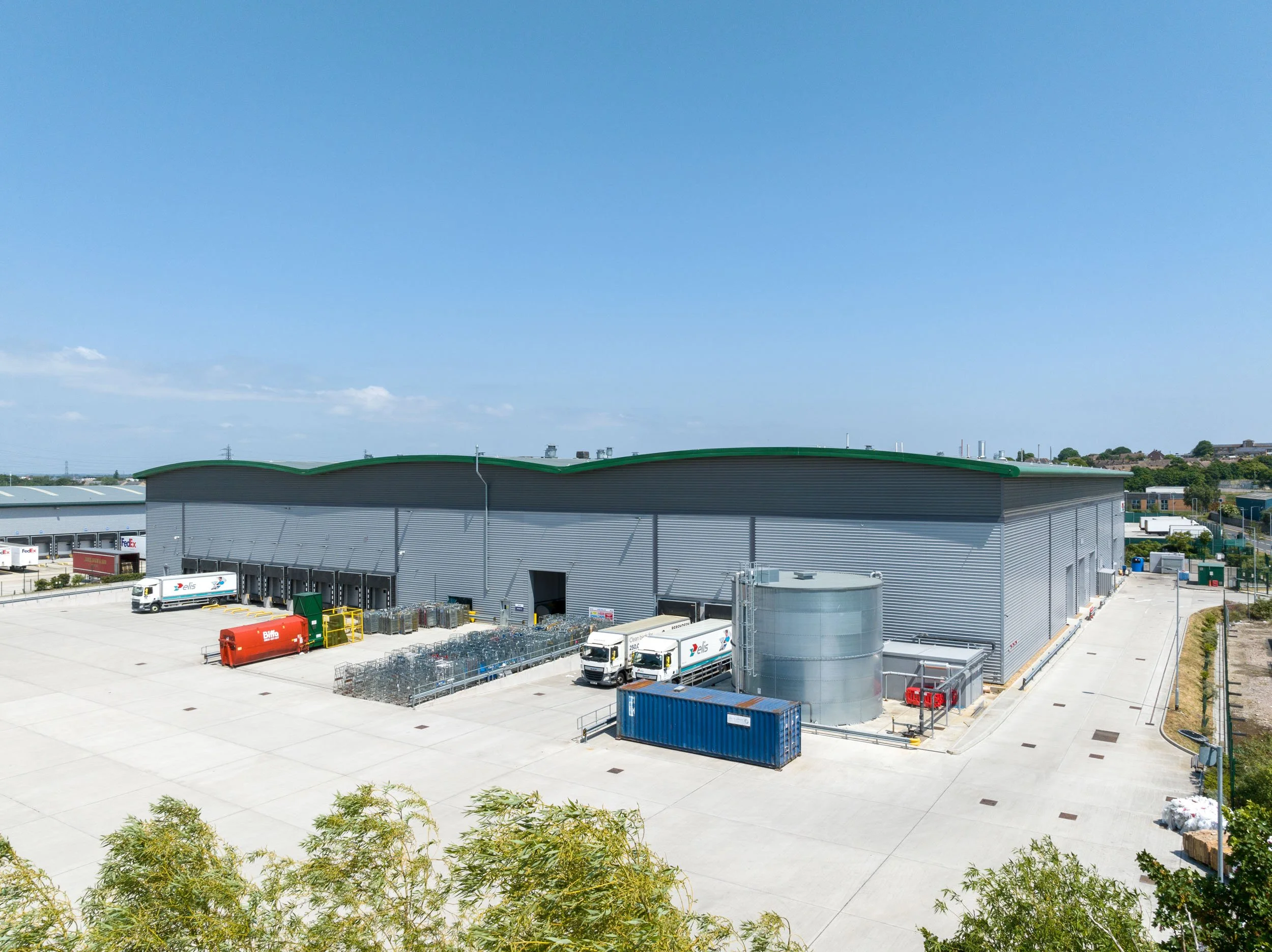 orpington-greater-london-uk-fedex-logistics-warehouse-aerial-60.jpg