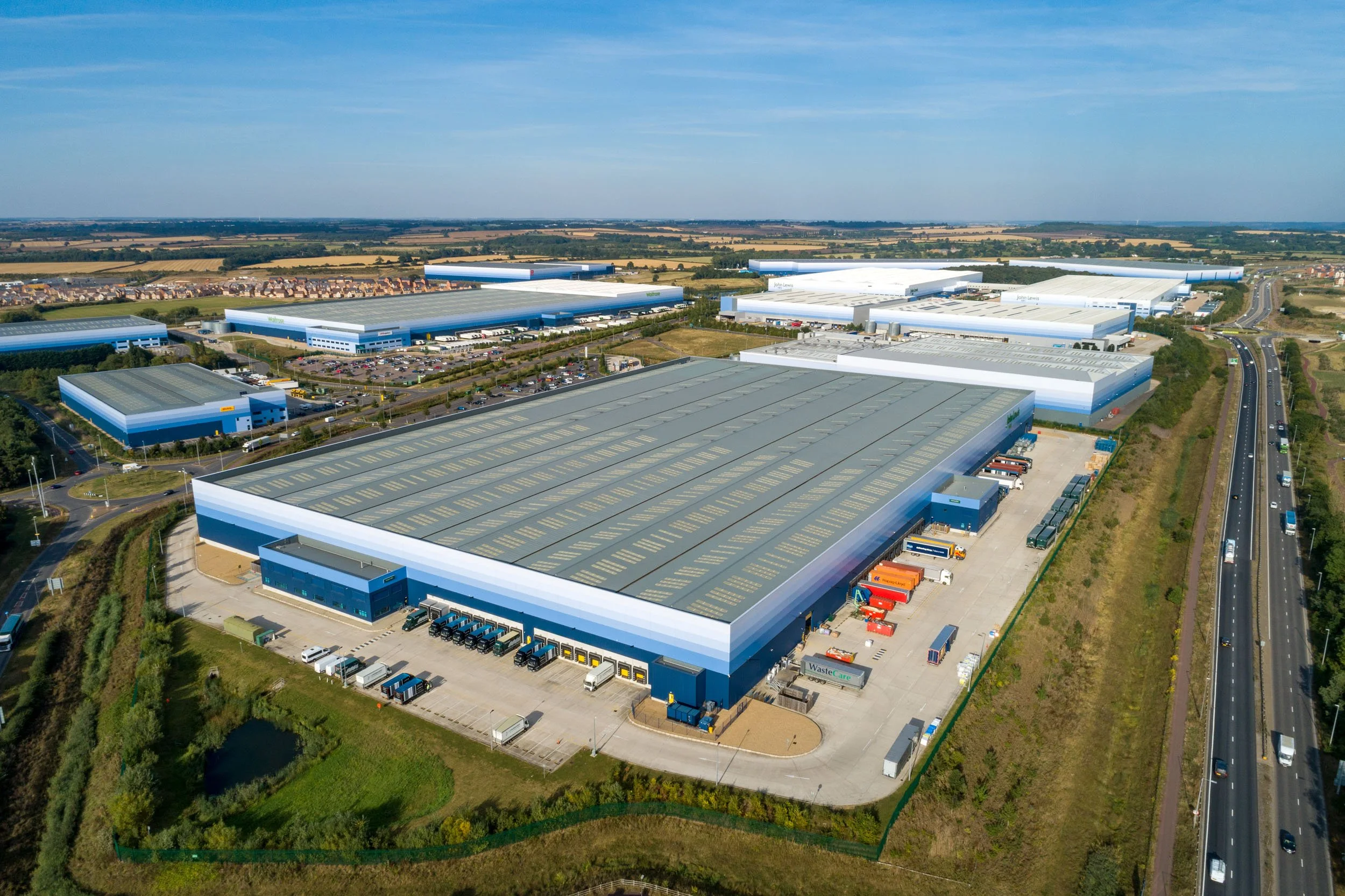 magna-park-logistics-warehouse-aerial-lutterworth-054.jpg