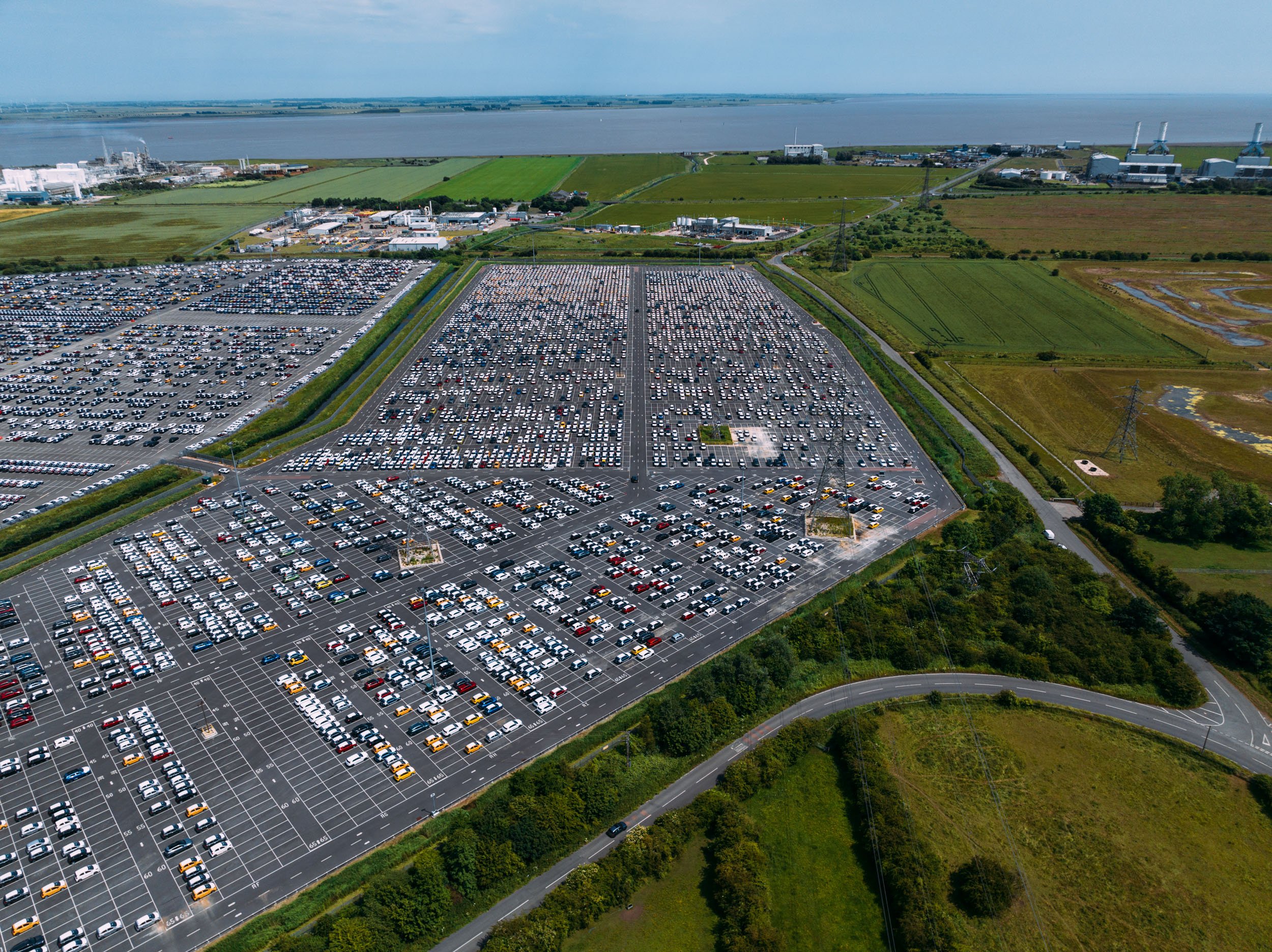 stallingborough-north-east-lincolnshire-uk-kia-vehicle-storage-logistics-aerial-09.jpg