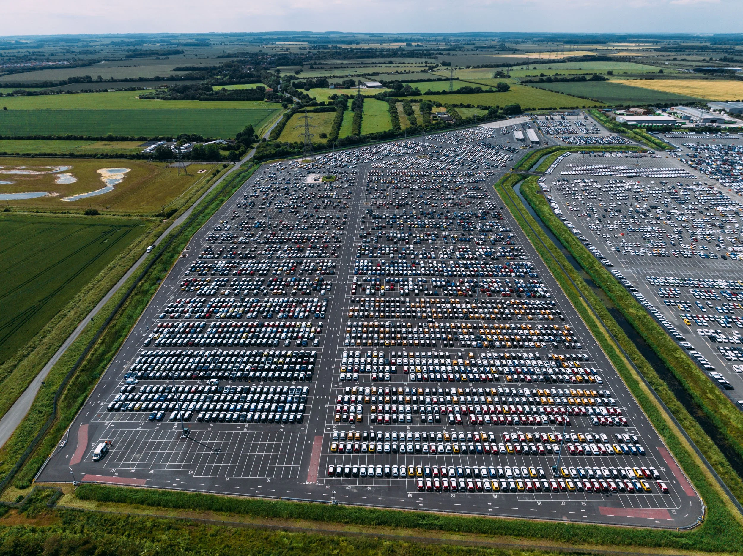 stallingborough-north-east-lincolnshire-uk-kia-vehicle-storage-logistics-aerial-13.jpg