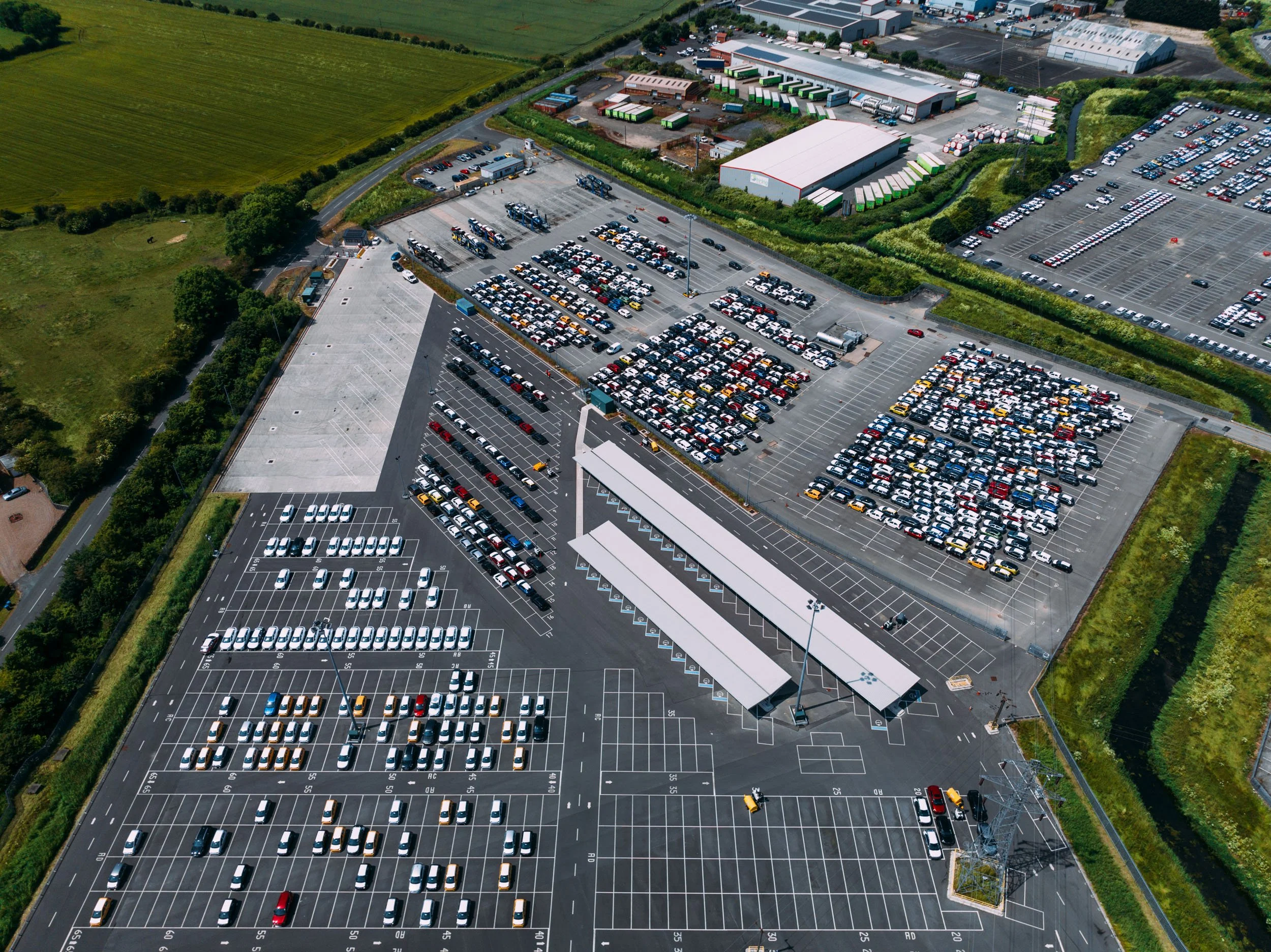 stallingborough-north-east-lincolnshire-uk-kia-vehicle-storage-logistics-aerial-17.jpg