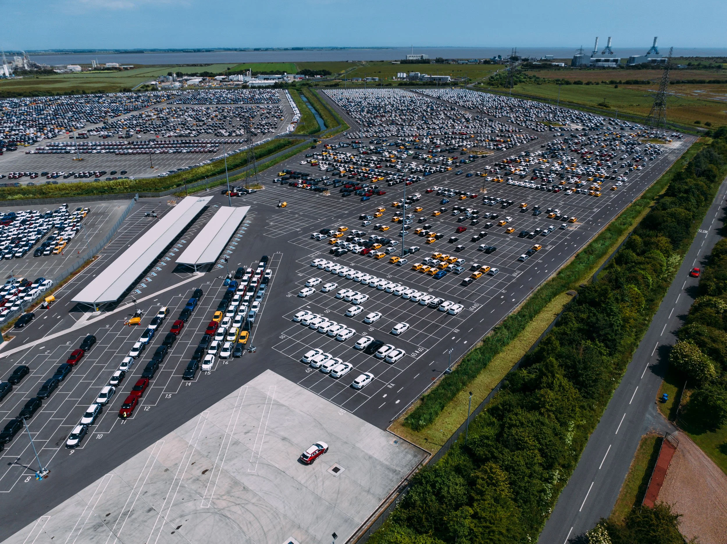 stallingborough-north-east-lincolnshire-uk-kia-vehicle-storage-logistics-aerial-21.jpg