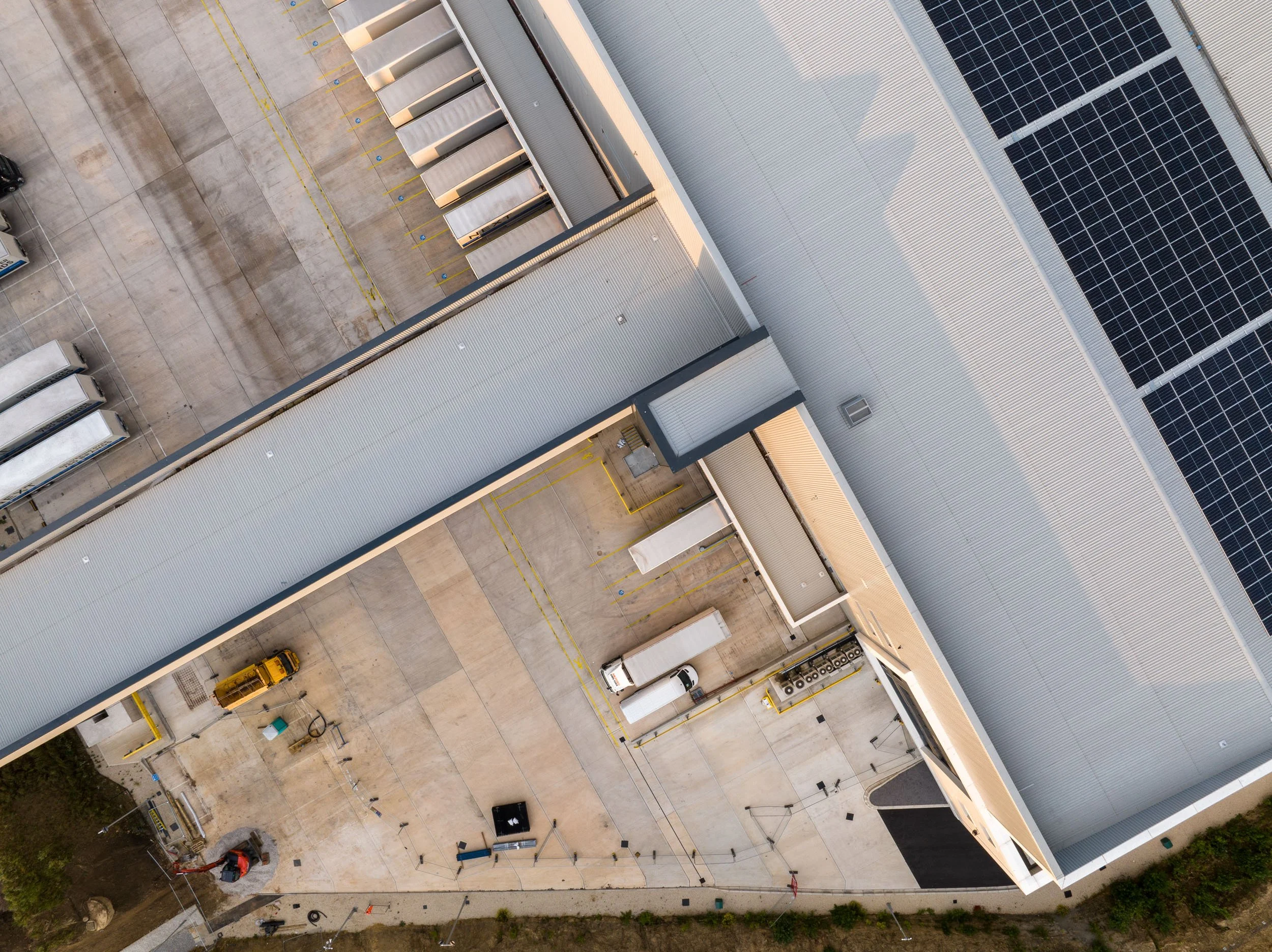 south-elmsall-west-yorkshire-uk-next-logistics-warehouse-aerial-60.jpg