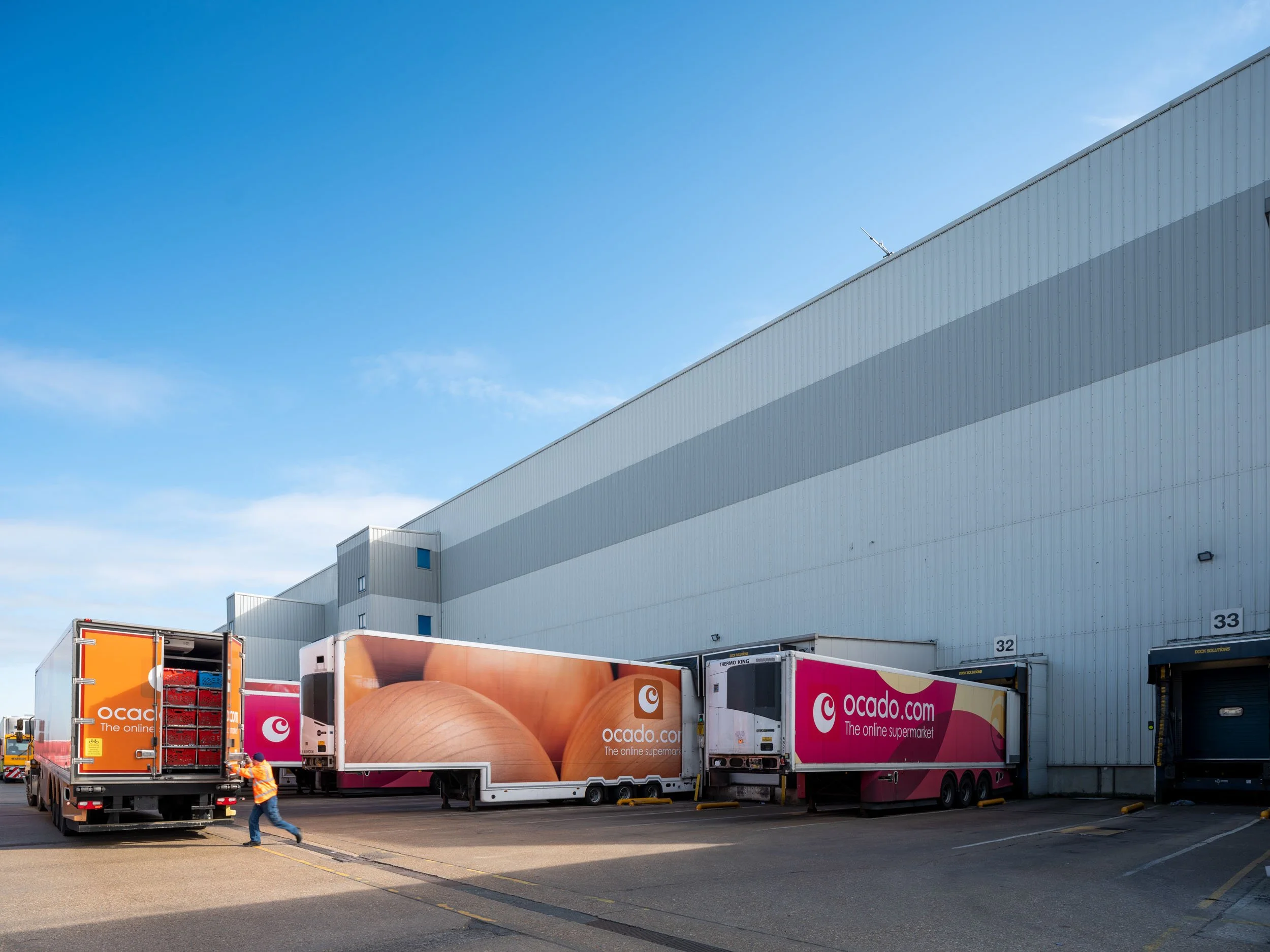 ocado-customer-fulfilment-centre-hatfield-009.jpg