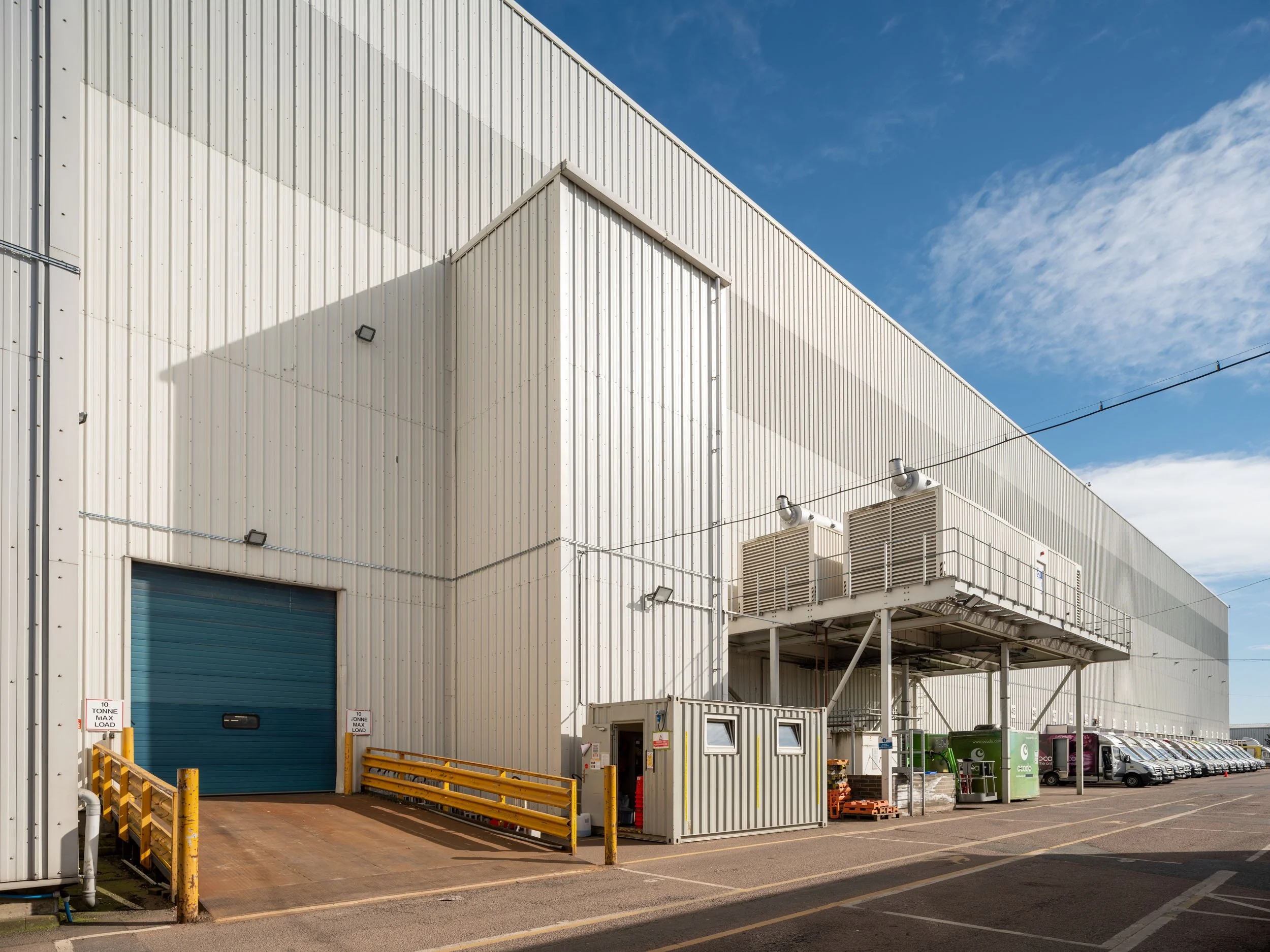 ocado-customer-fulfilment-centre-hatfield-010.jpg