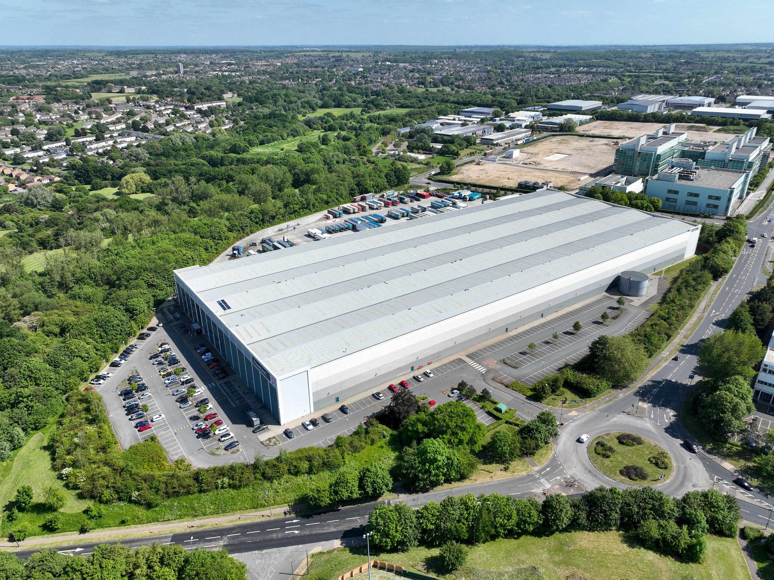 harrow-greater-london-uk-poundland-logistics-warehouse-aerial-03.jpg