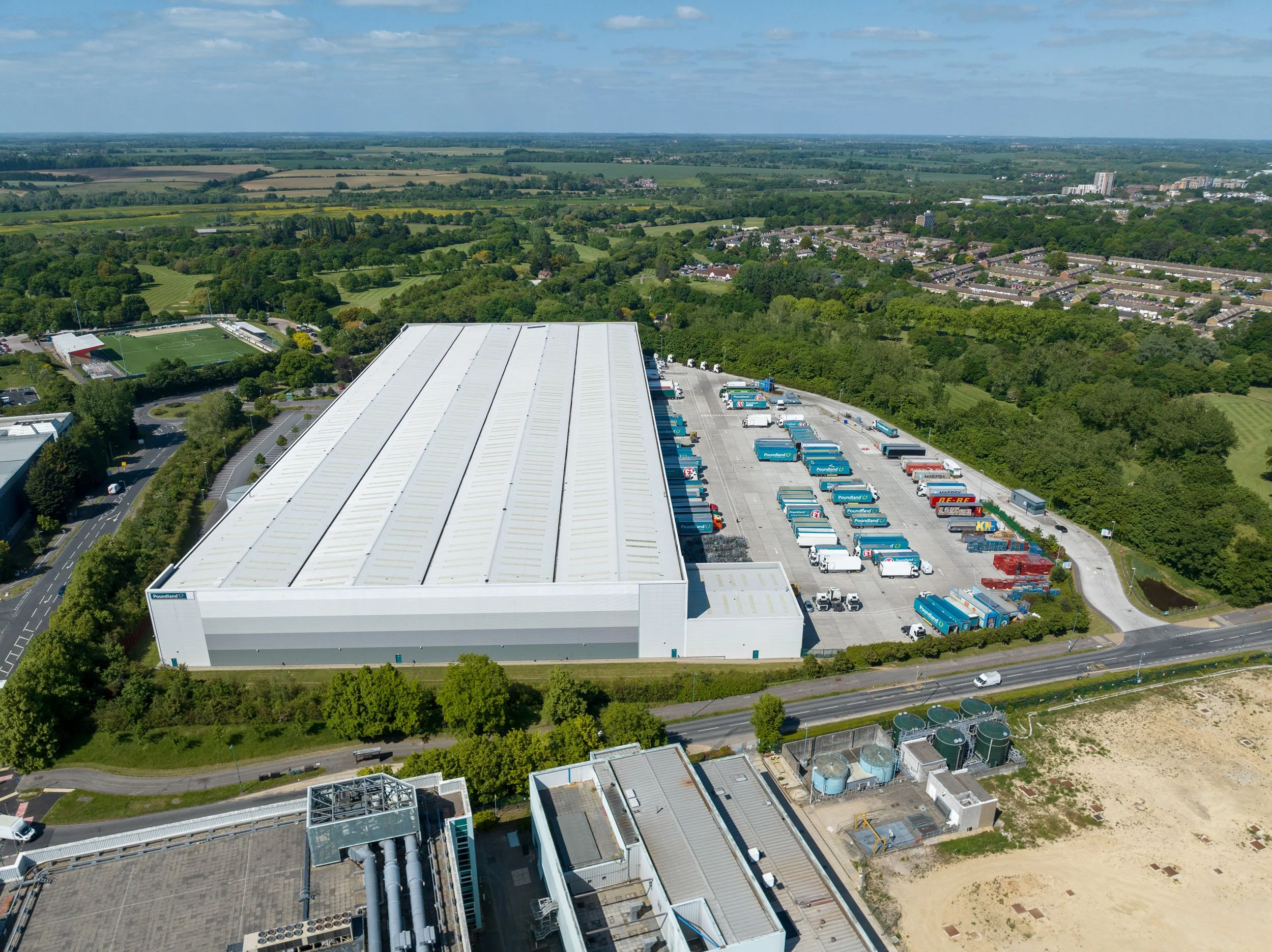 harrow-greater-london-uk-poundland-logistics-warehouse-aerial-05.jpg