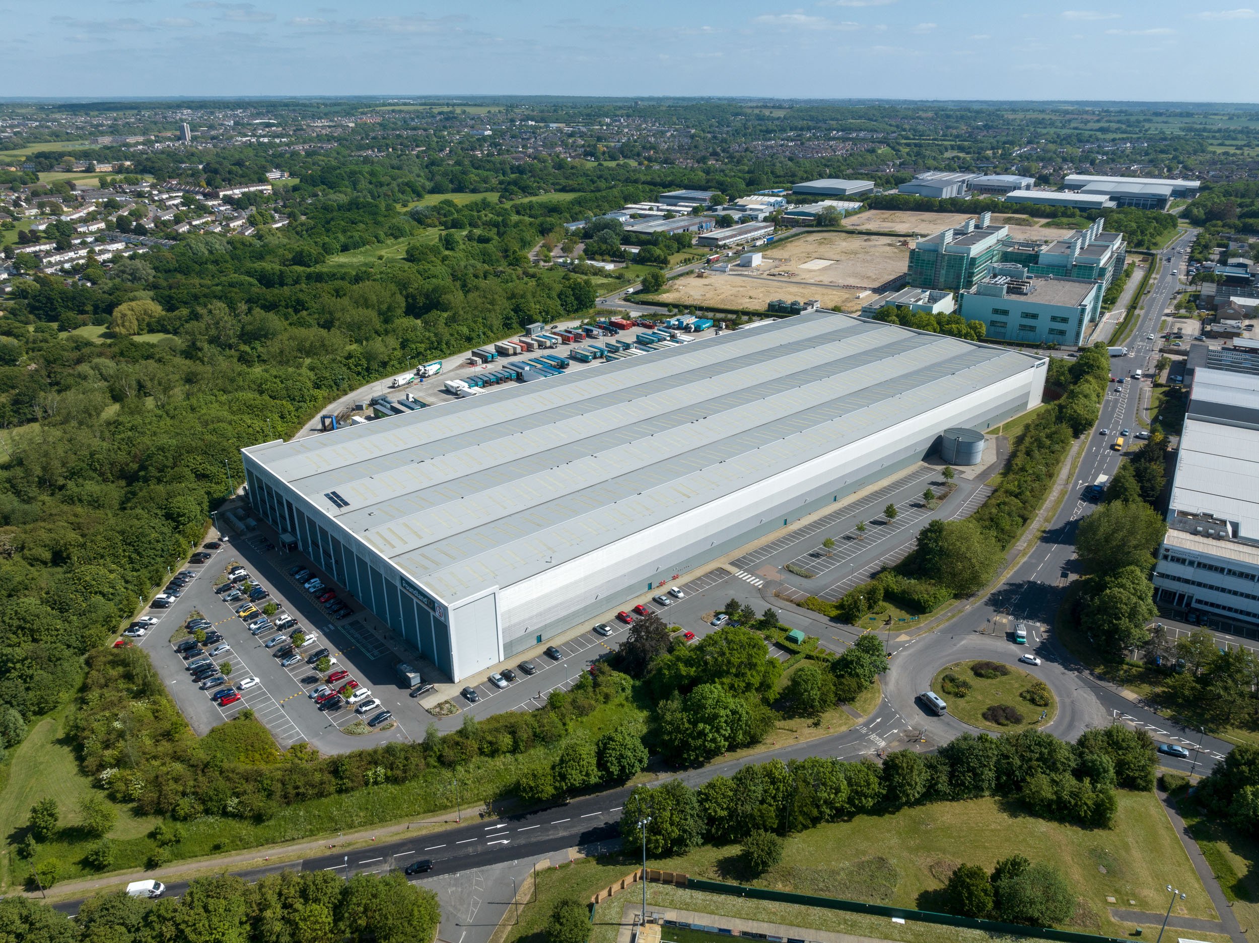 harrow-greater-london-uk-poundland-logistics-warehouse-aerial-08.jpg