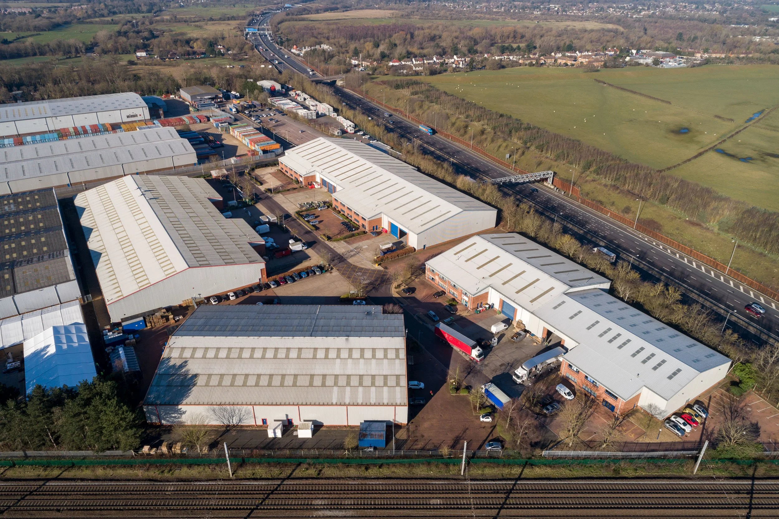 ventura-park-st-albans-industrial-estate-aerial-overview-04.jpg