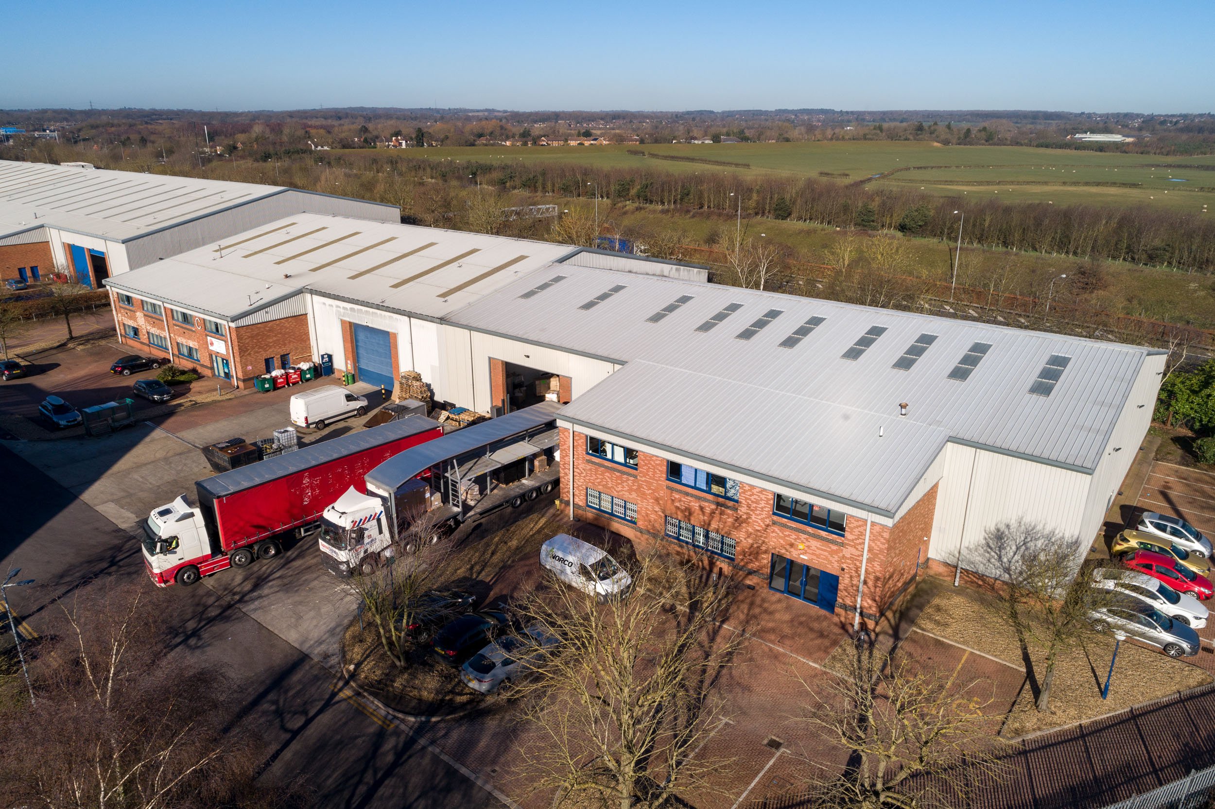 ventura-park-st-albans-industrial-estate-aerial-overview-06.jpg