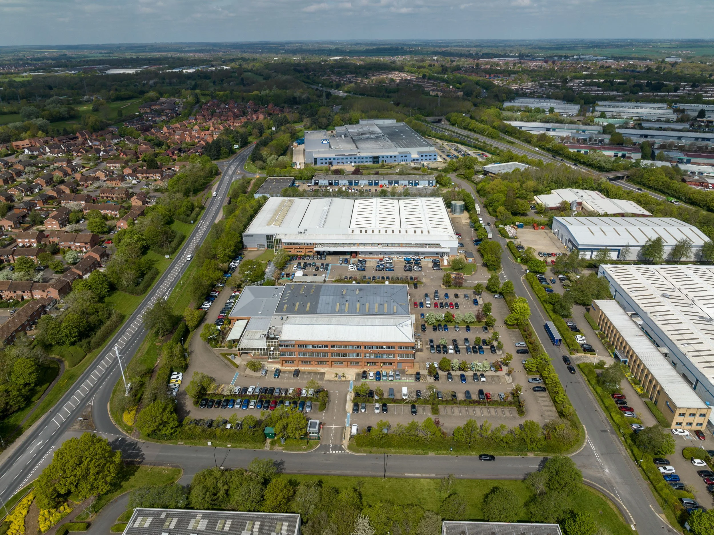 volkswagen-group-national-learning-centre-milton-keynes-industrial-asset-aerial-photography-04.jpg