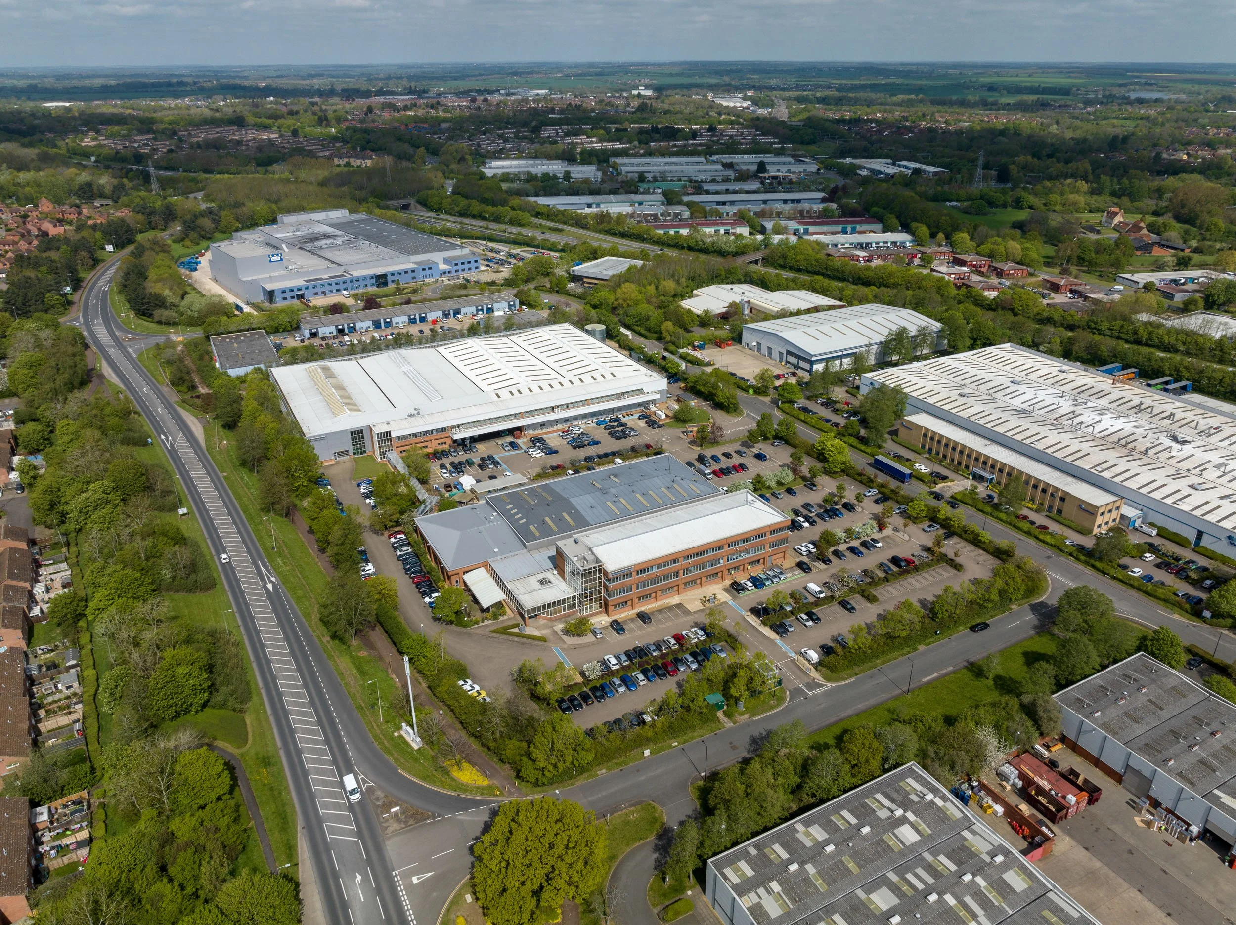 volkswagen-group-national-learning-centre-milton-keynes-industrial-asset-aerial-photography-07.jpg